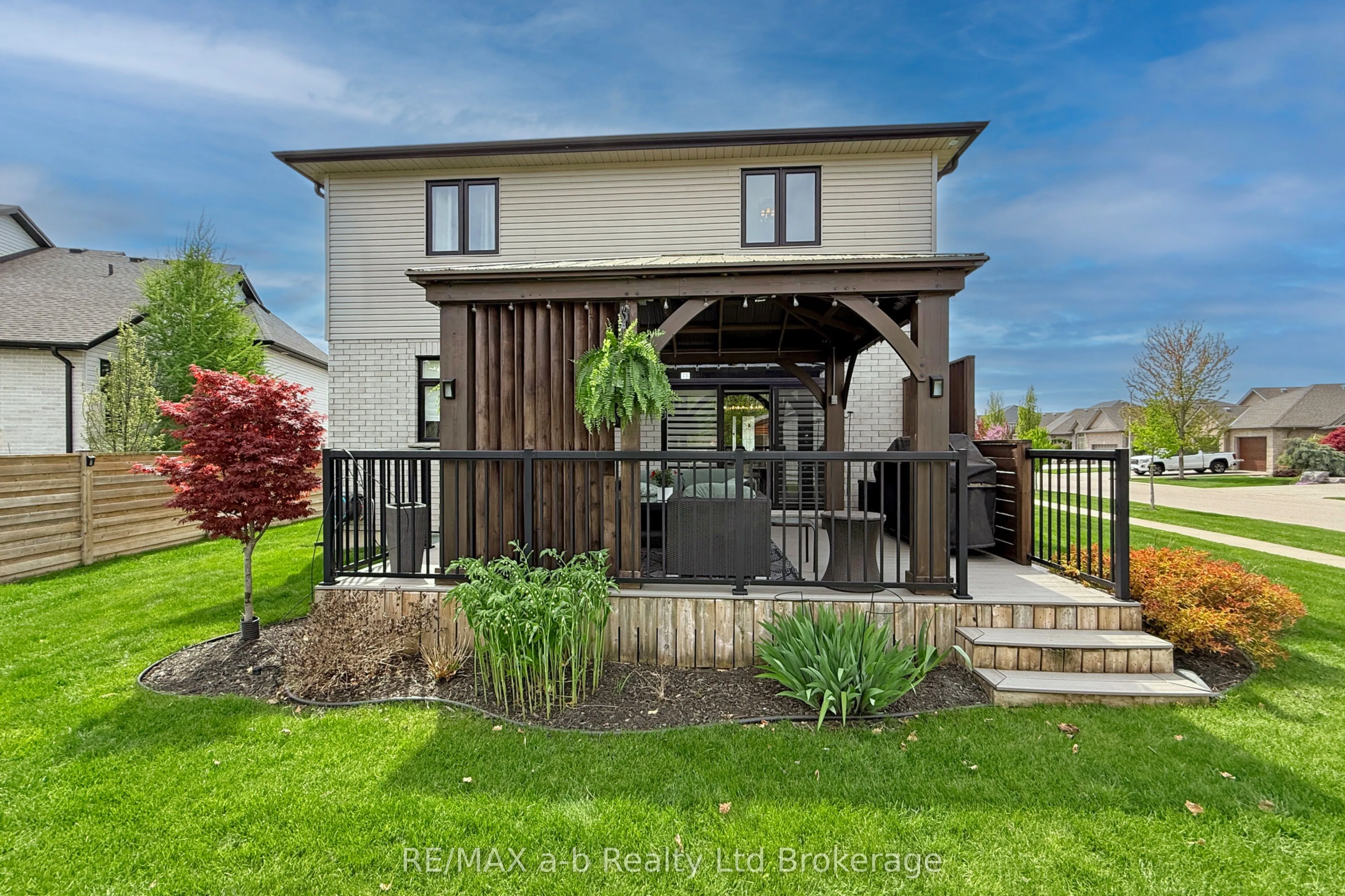 1236 Alberni Road