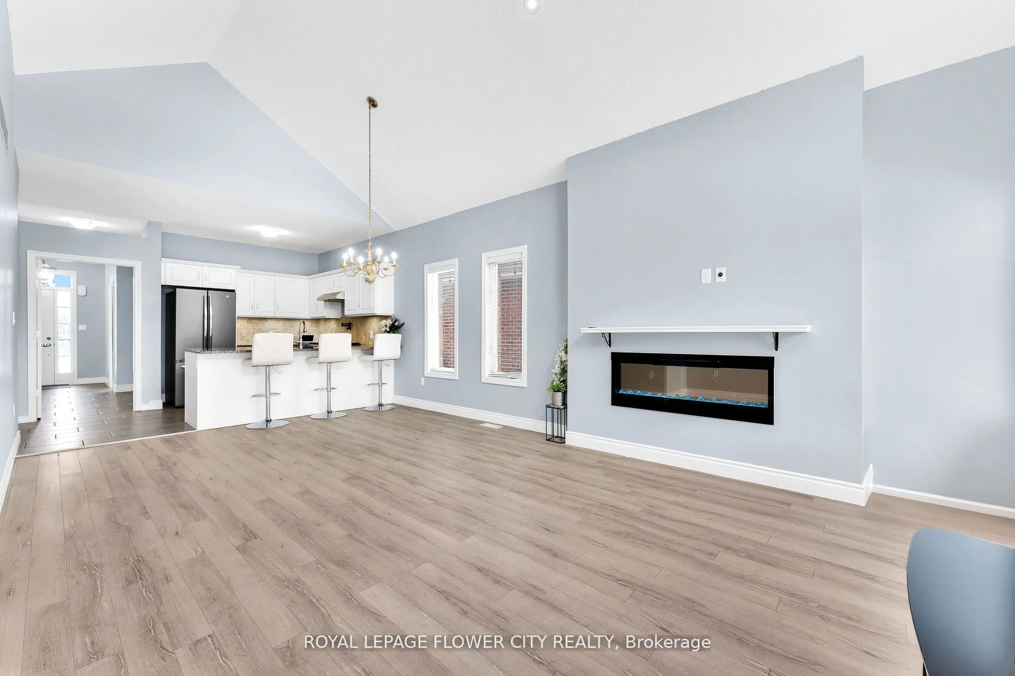 724 Garden Court