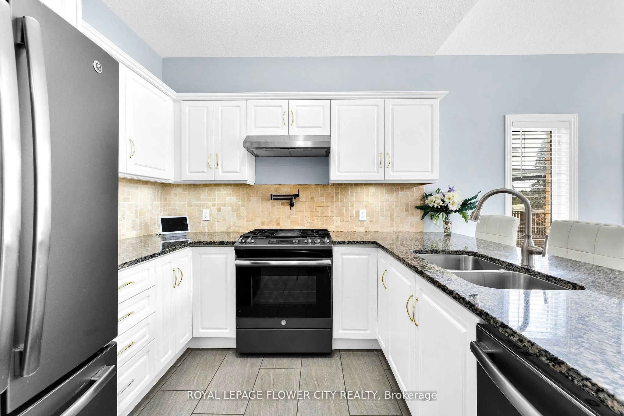 724 Garden Court