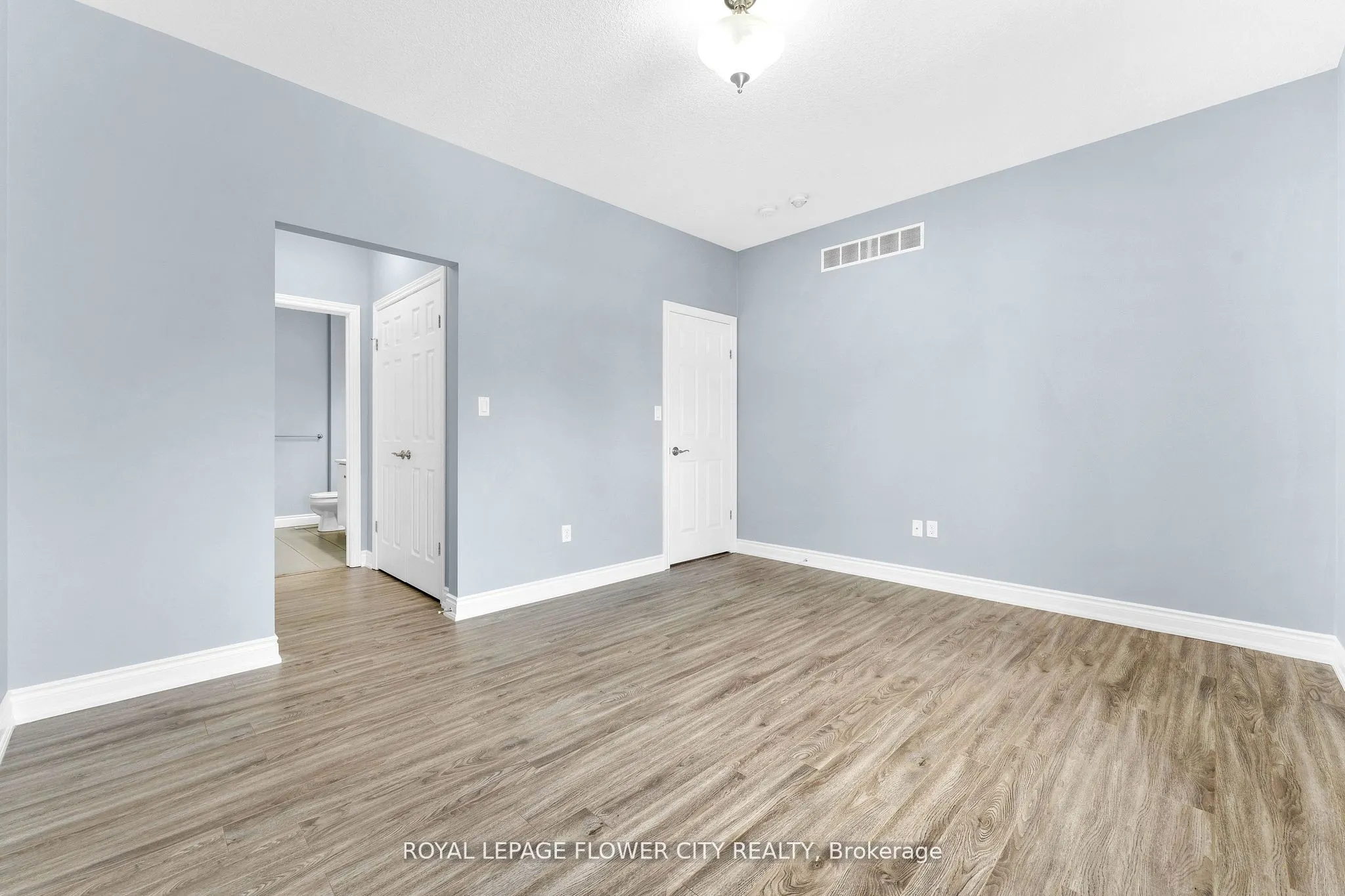724 Garden Court
