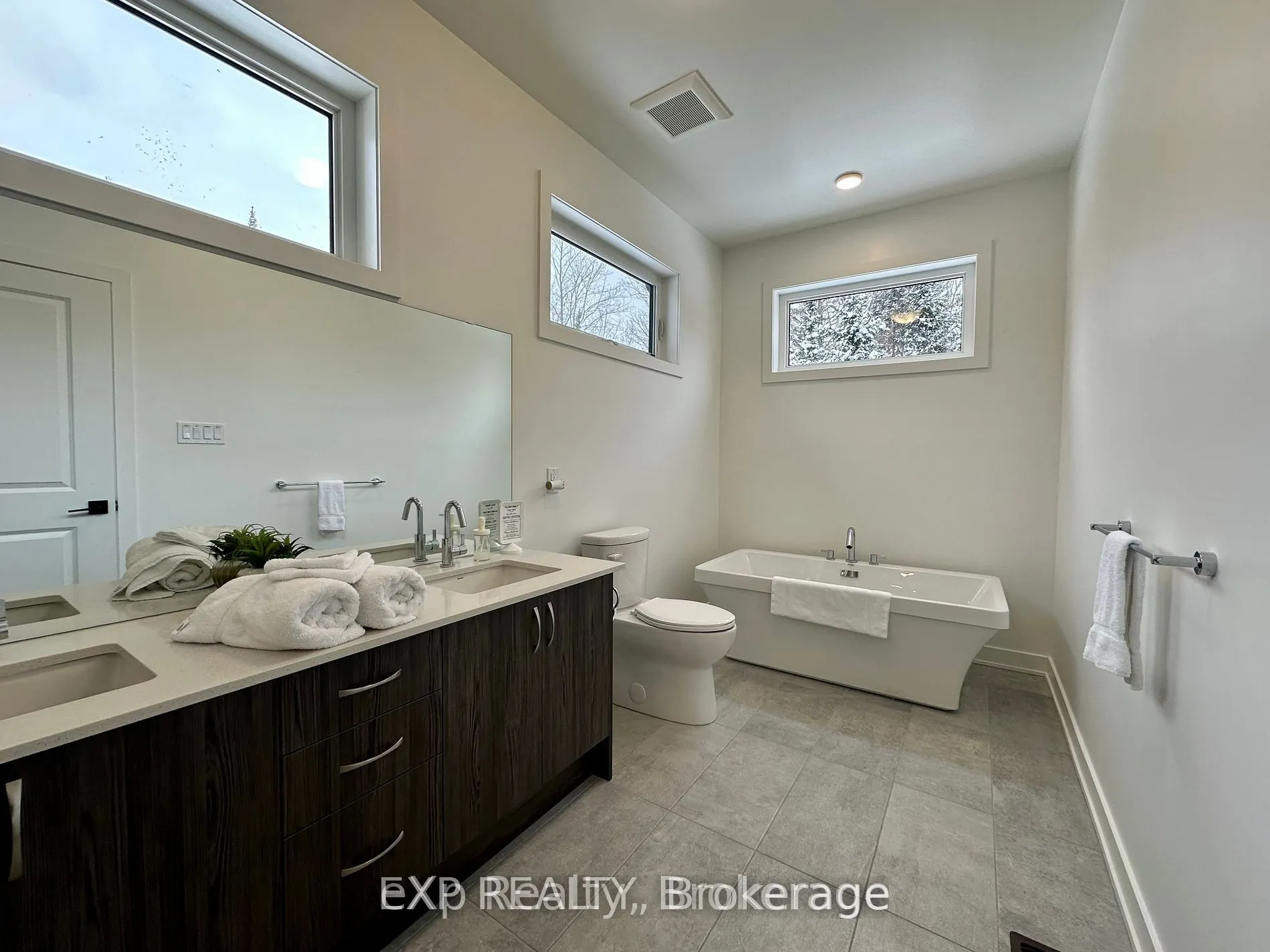 1017 Ridgeline Drive