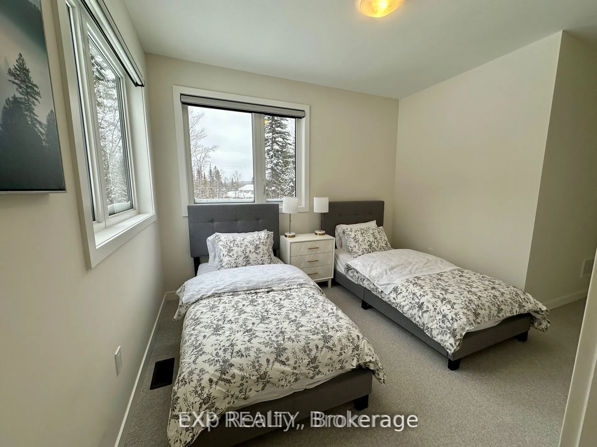 1017 Ridgeline Drive