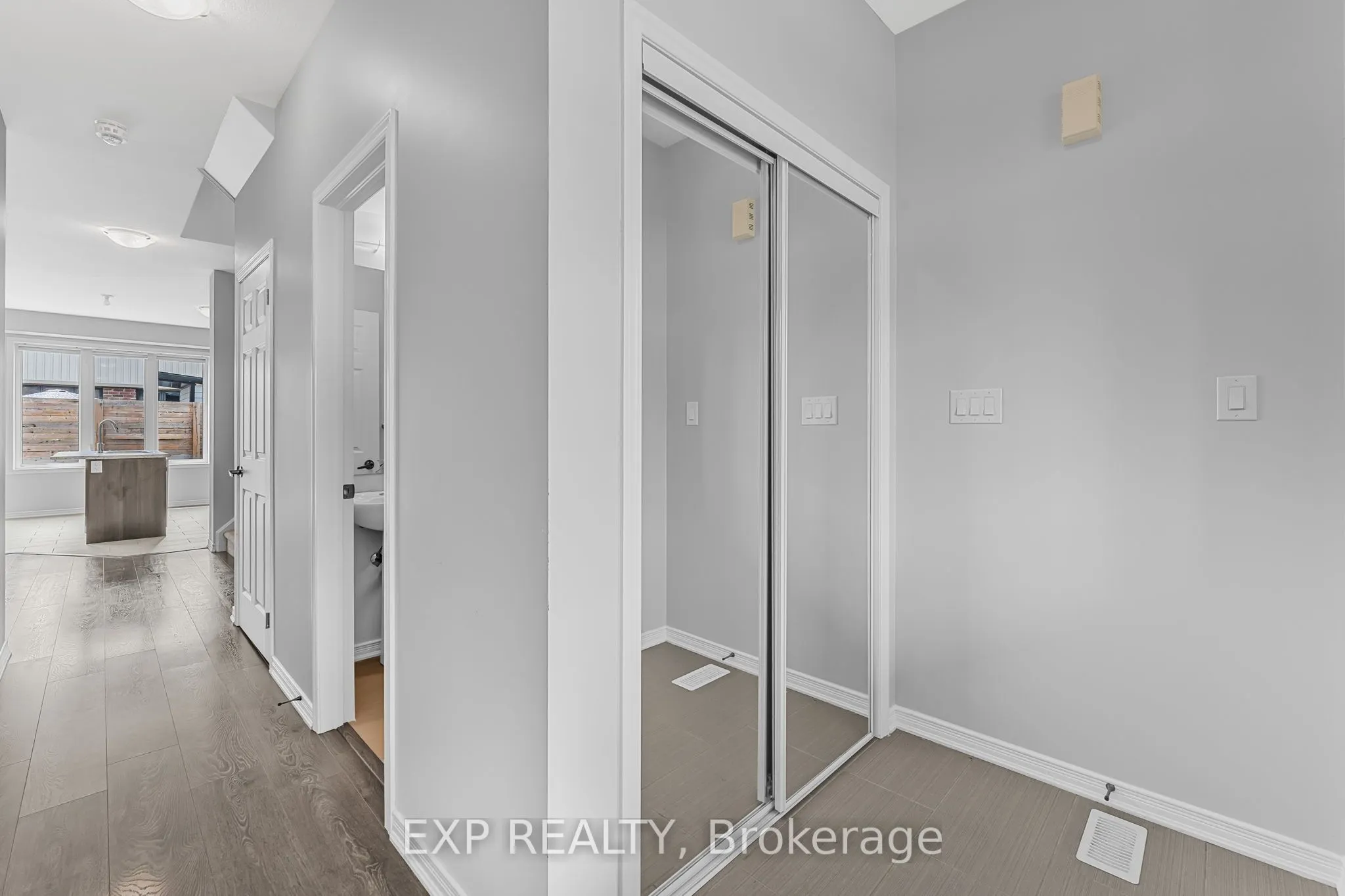 91 Arnold Marshall Boulevard