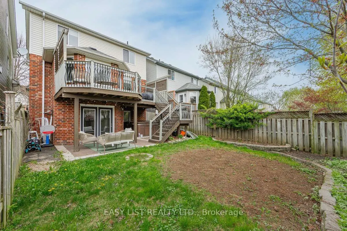 128 Marcy Crescent