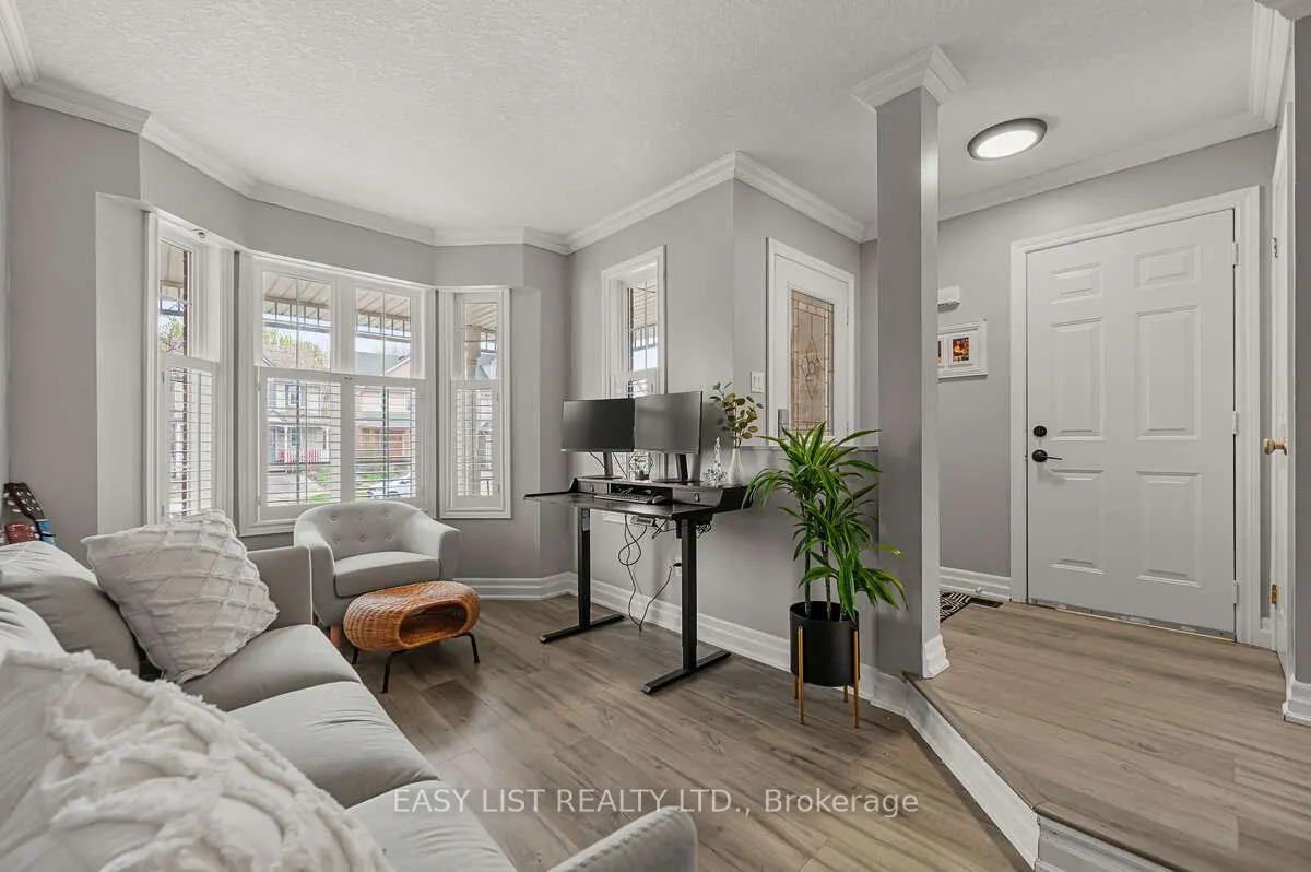 128 Marcy Crescent