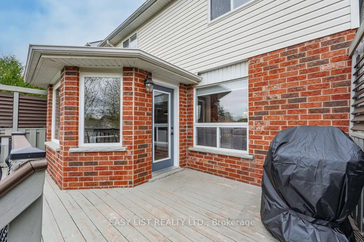 128 Marcy Crescent