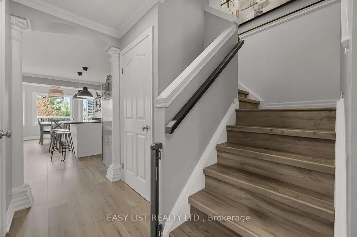 128 Marcy Crescent
