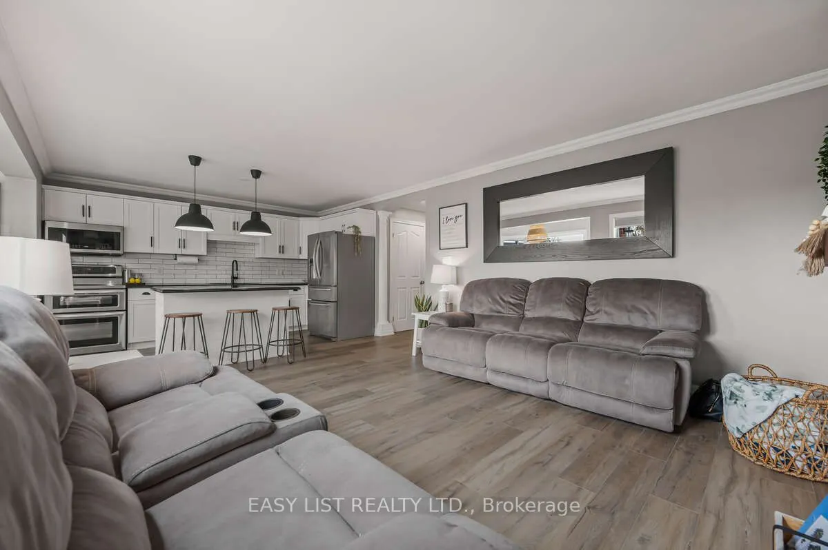 128 Marcy Crescent