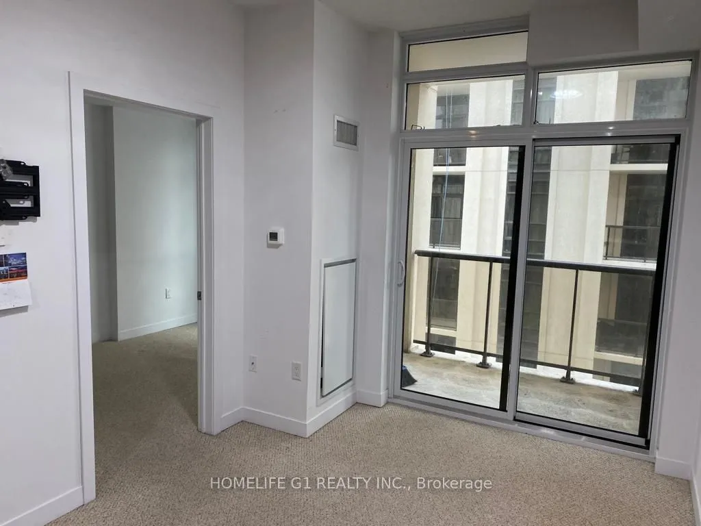 85 Robinson Street, #508
