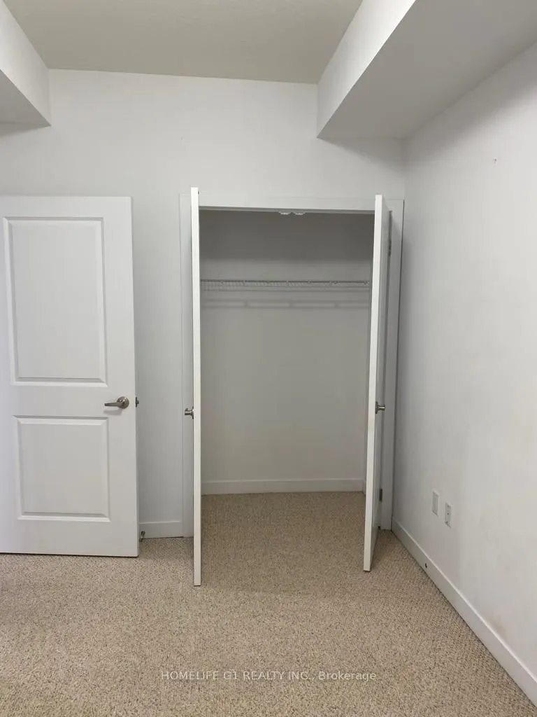 85 Robinson Street, #508