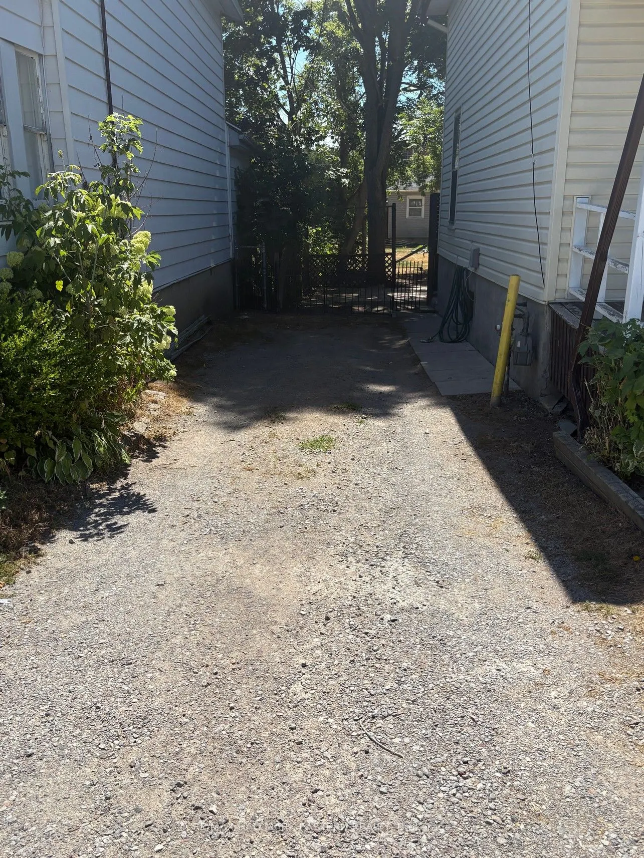 581 Paterson Street