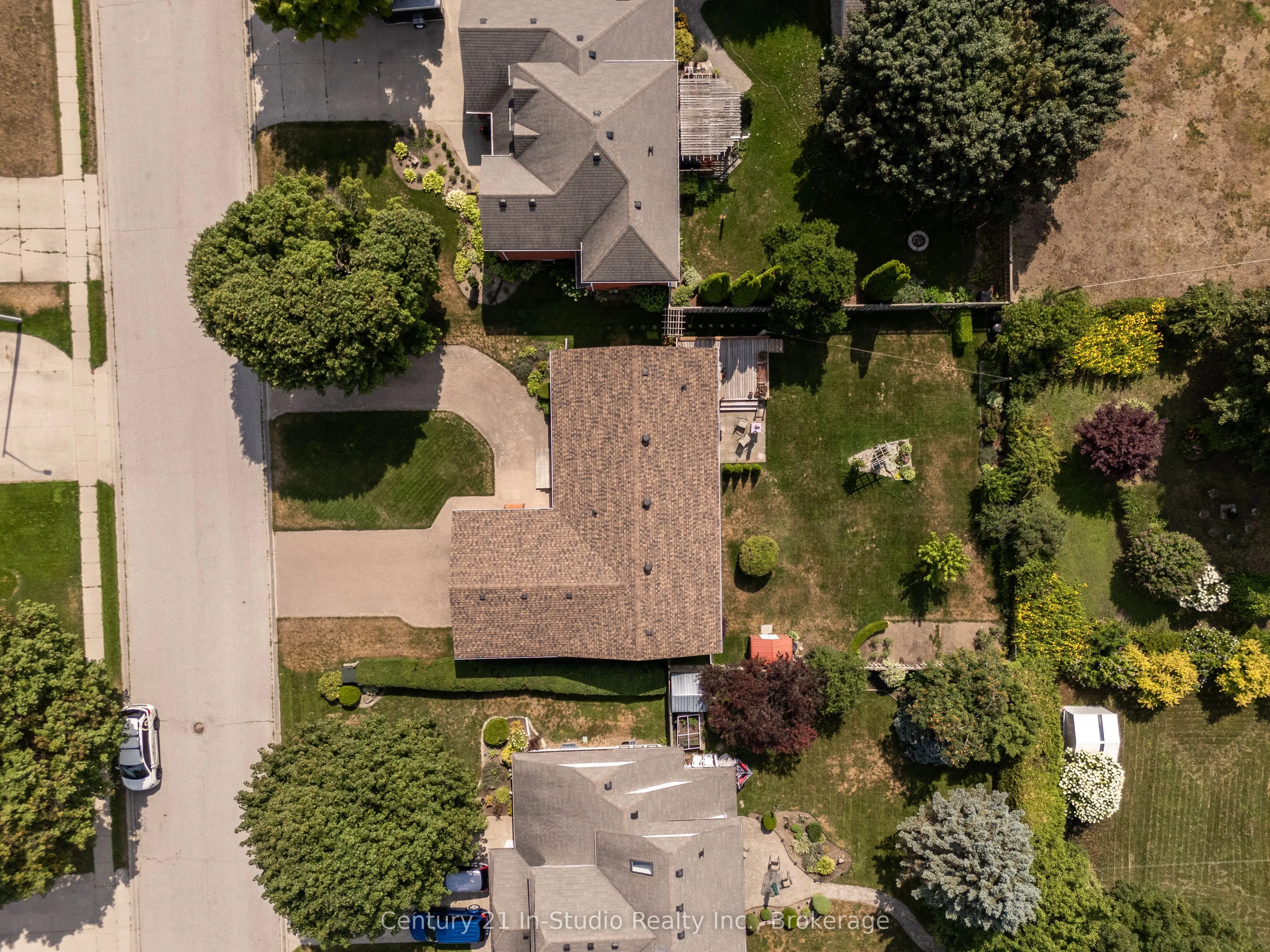 376 Parkwood Drive