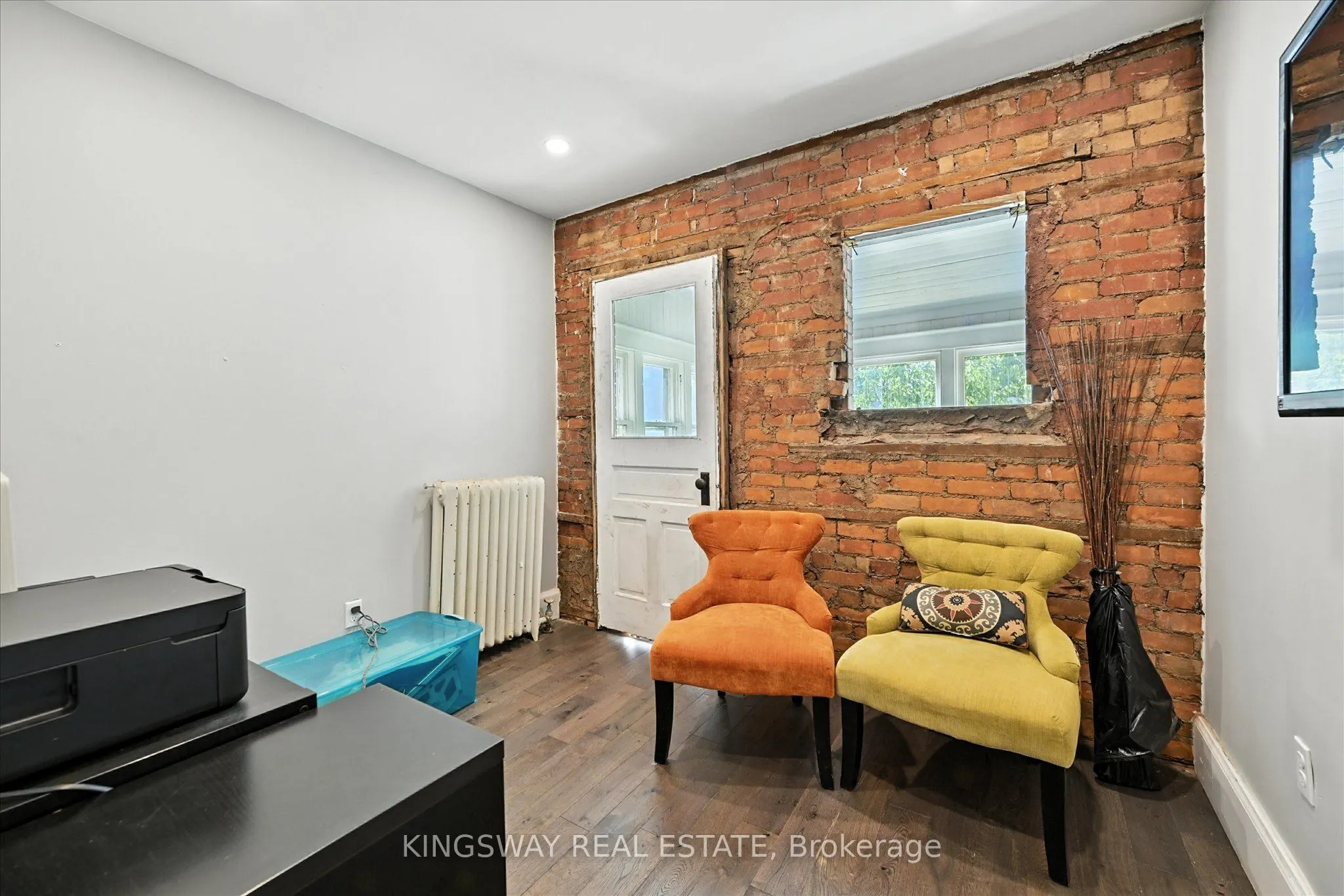 77 Proctor Boulevard
