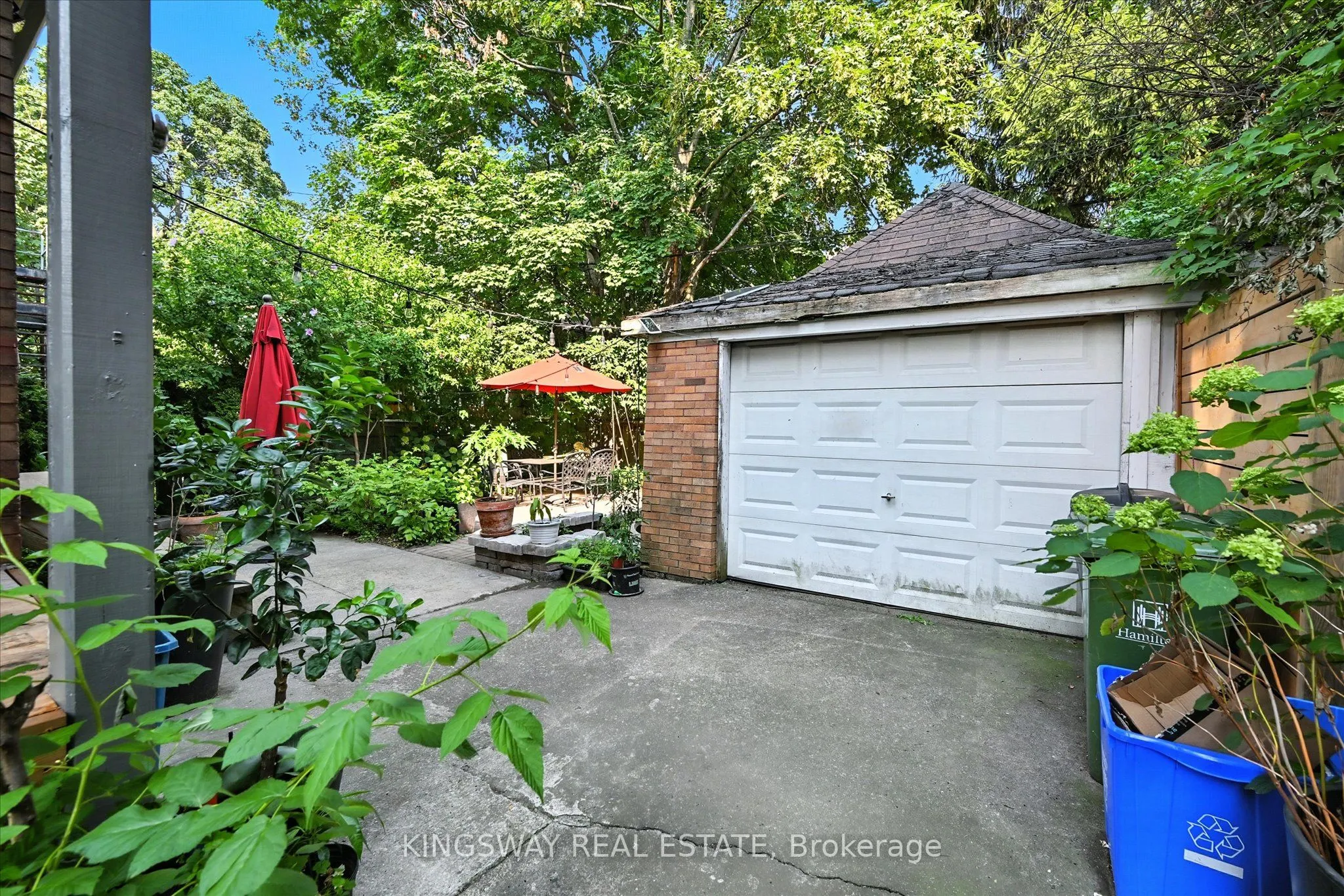 77 Proctor Boulevard