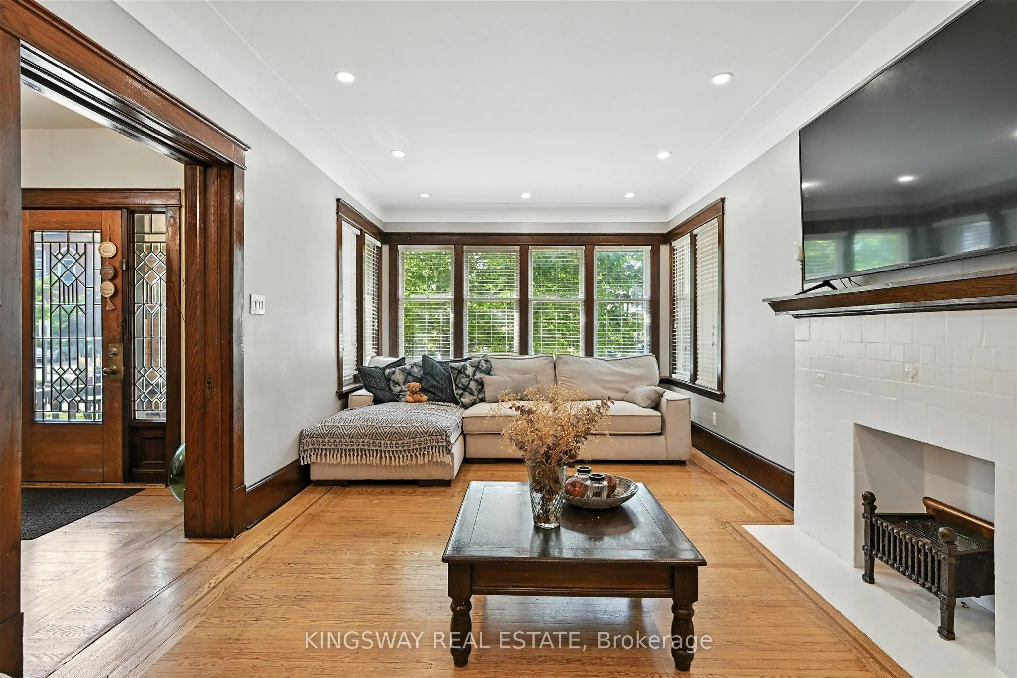 77 Proctor Boulevard