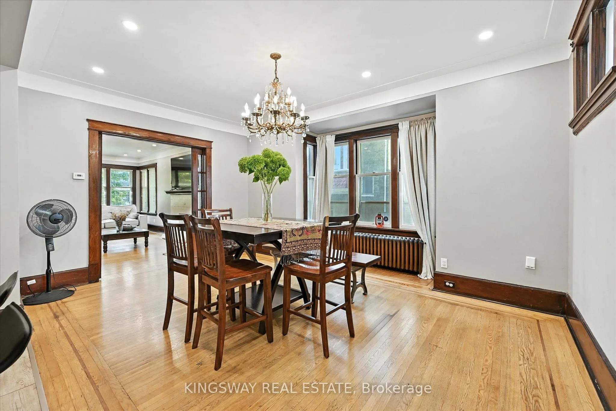 77 Proctor Boulevard
