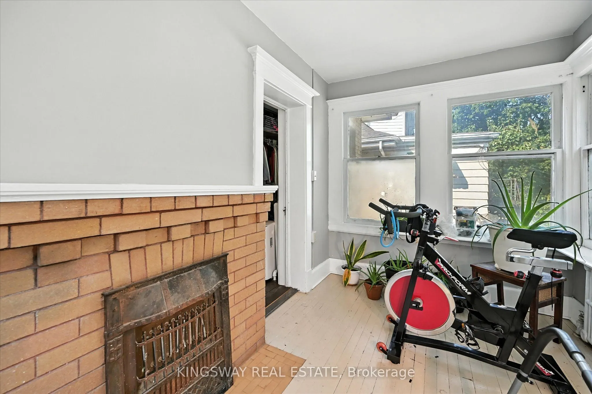 77 Proctor Boulevard