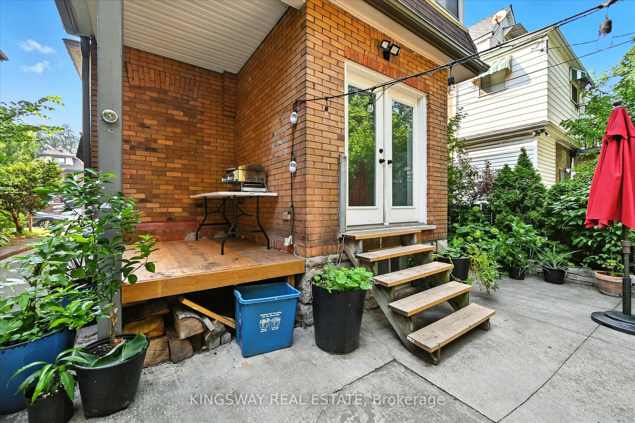 77 Proctor Boulevard