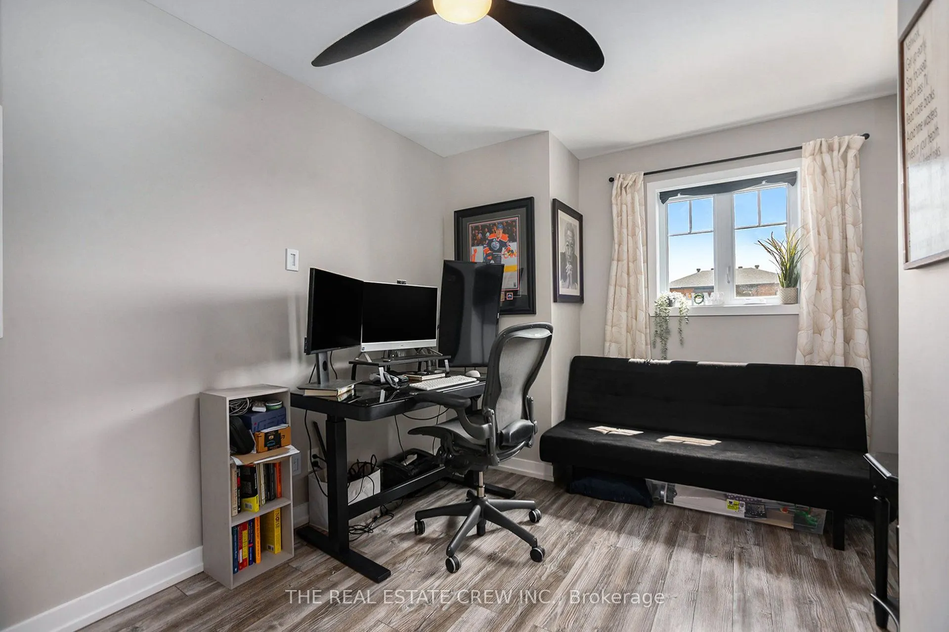 83 St Moritz Trail N, #203