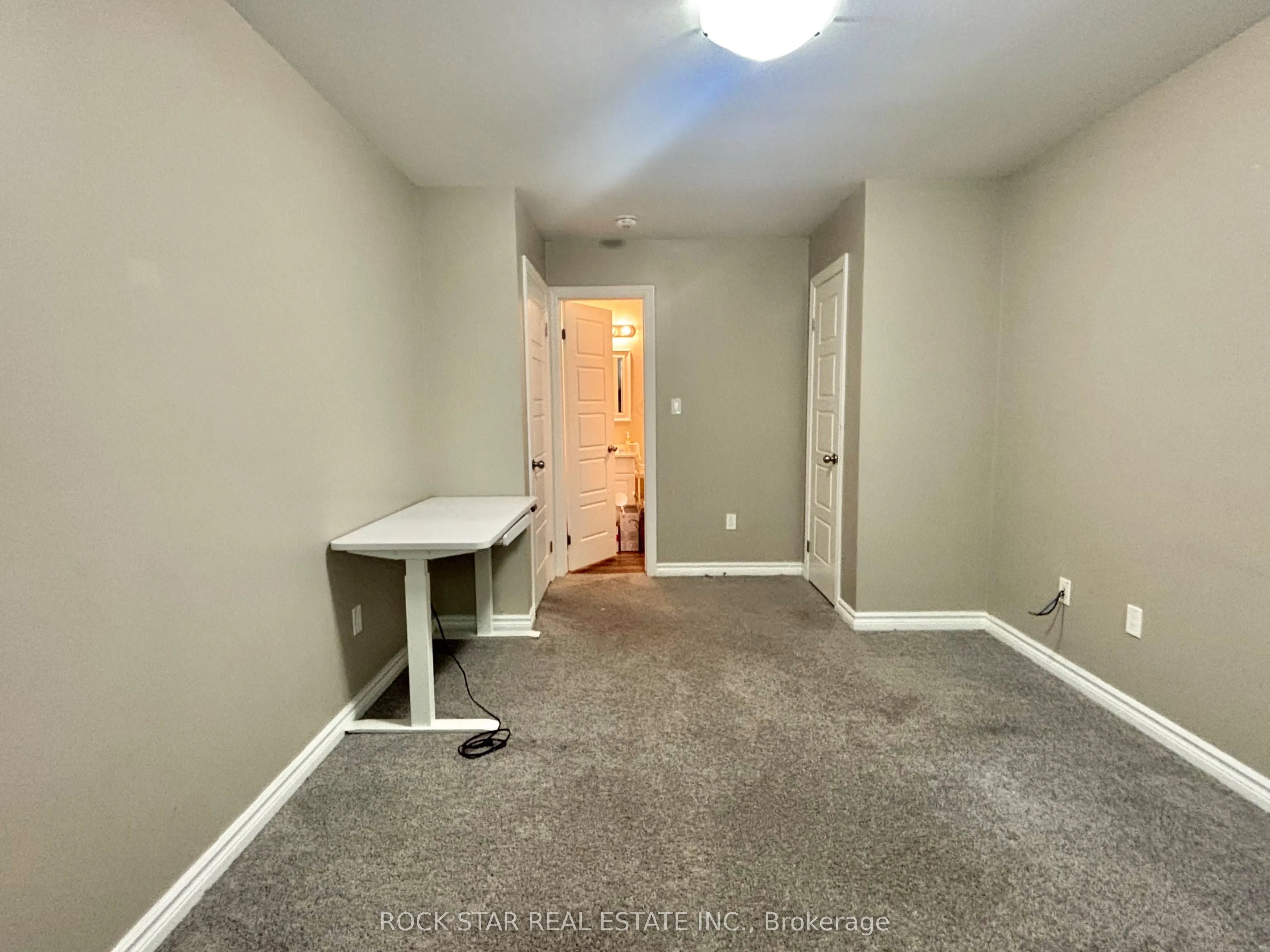 102 EMPRESS Avenue