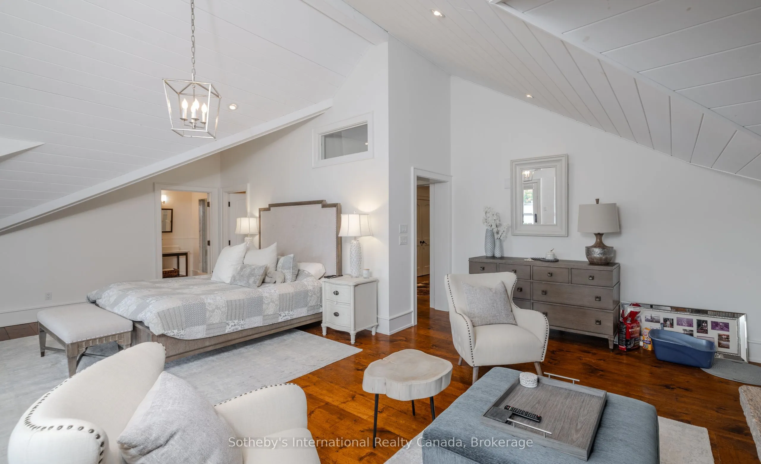 1037 Elgin House Road