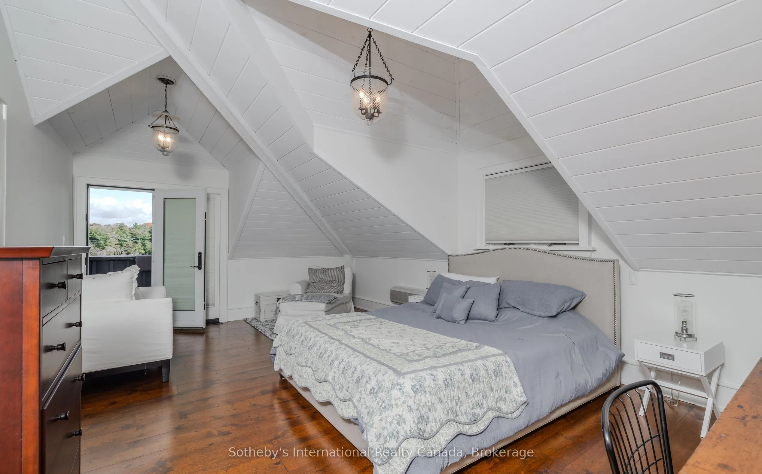 1037 Elgin House Road