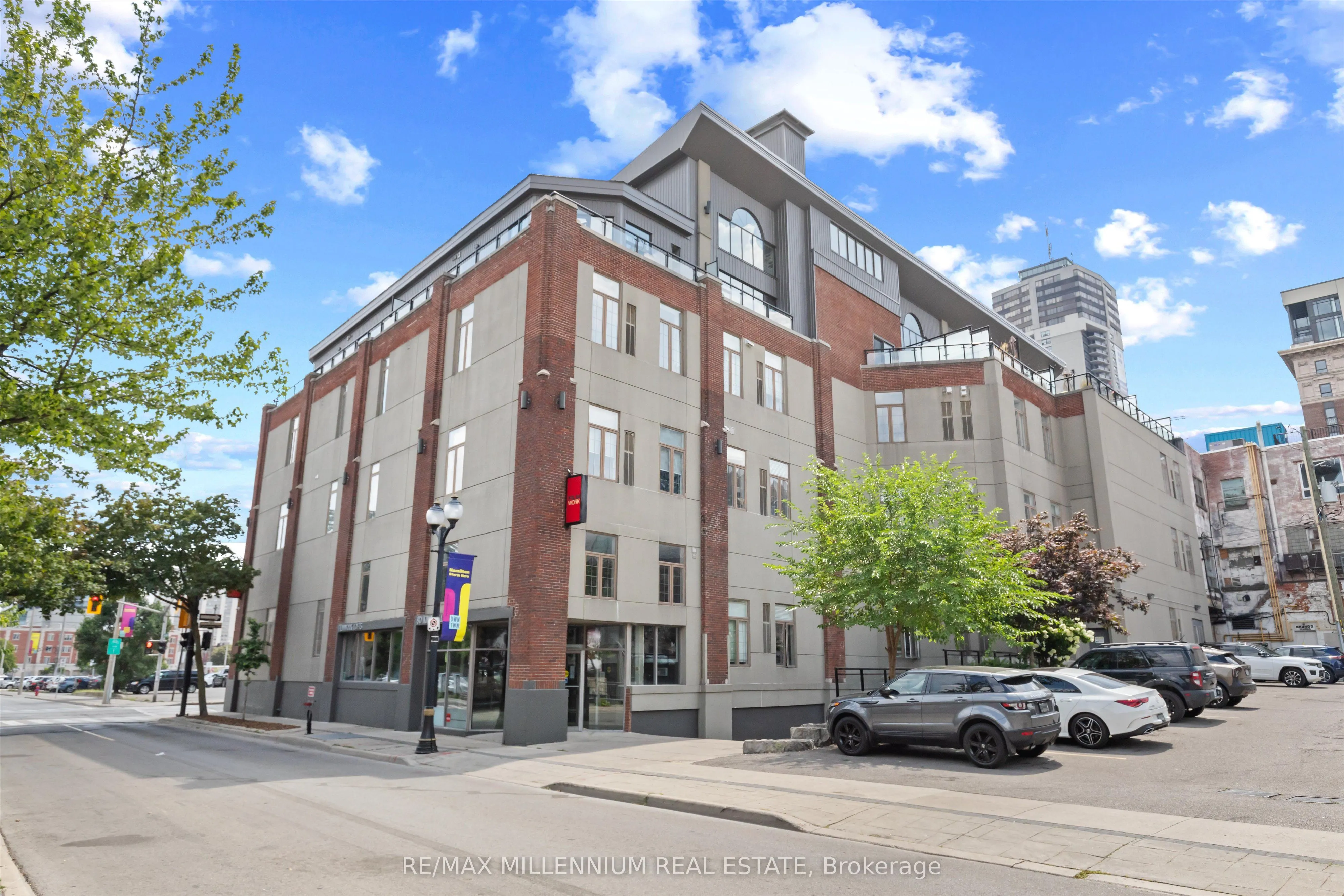 80 King William Street, #212