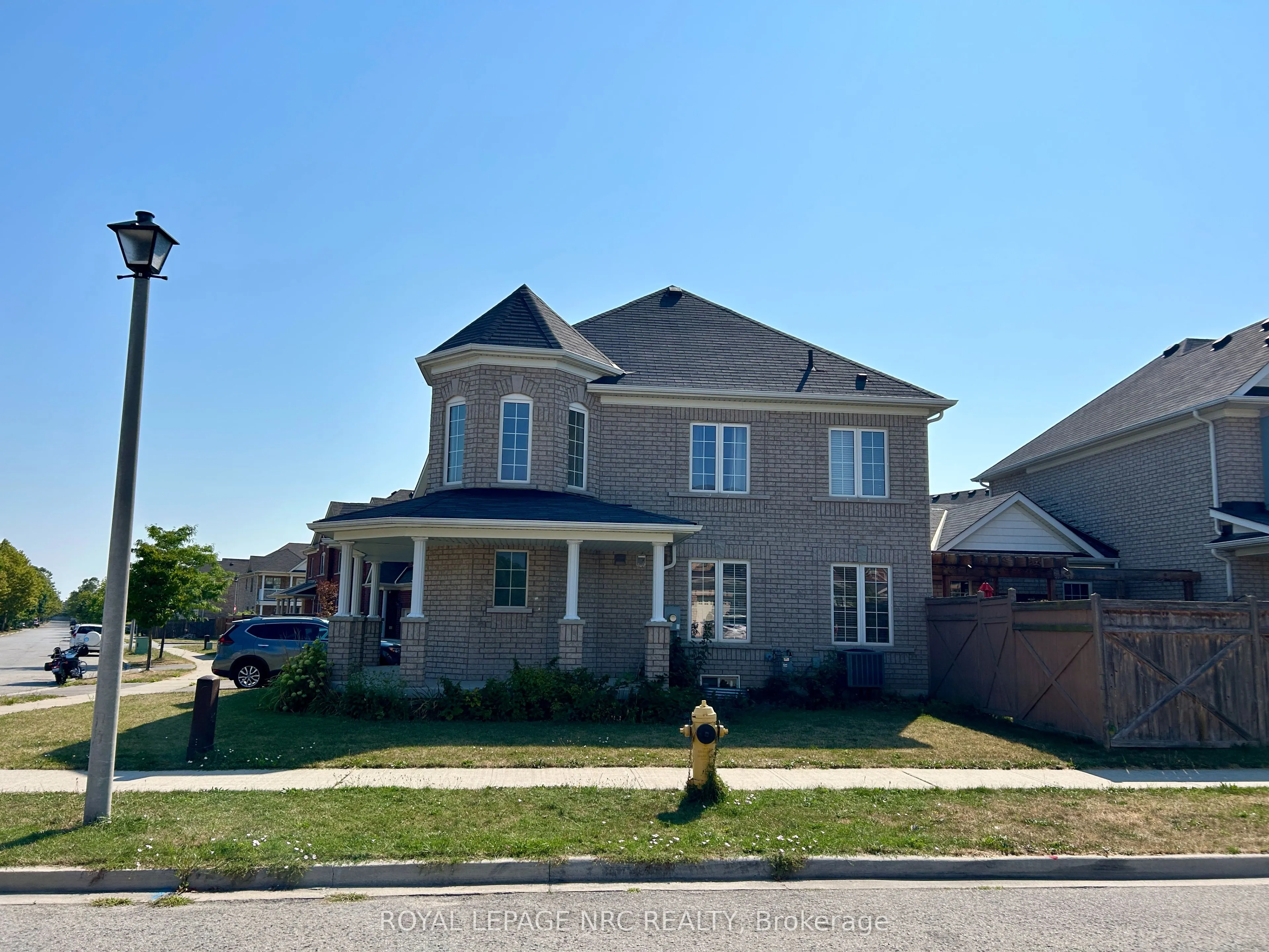 13 Keith Crescent