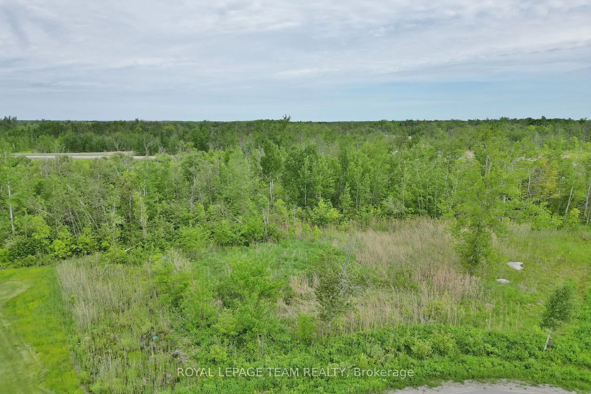 17 RIDEAU CROSSING Crescent