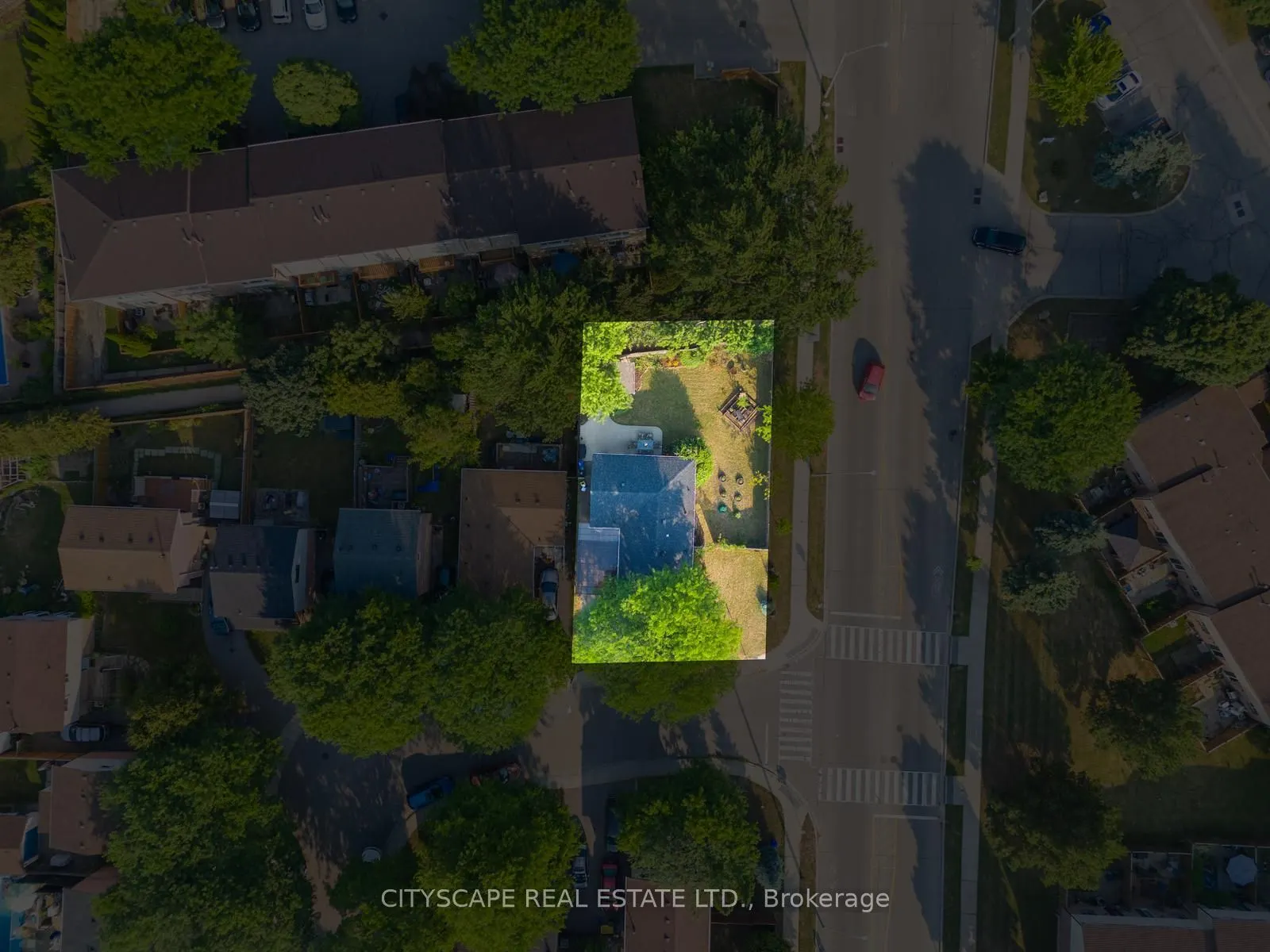 99 Berrisfield Crescent
