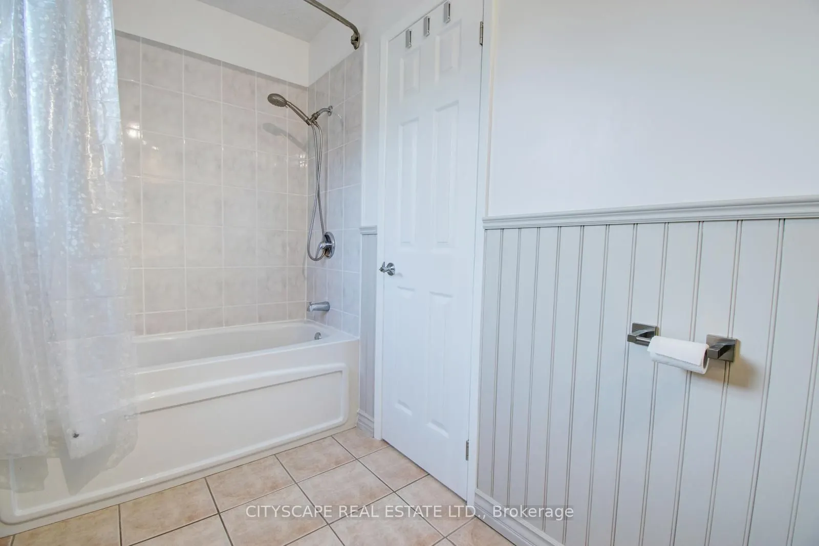99 Berrisfield Crescent