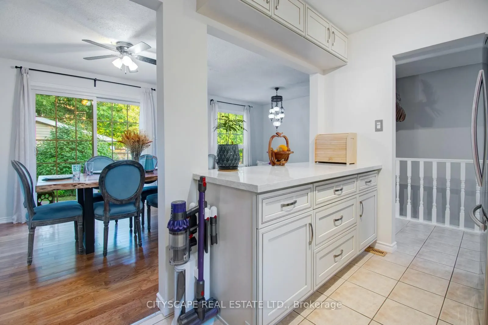 99 Berrisfield Crescent