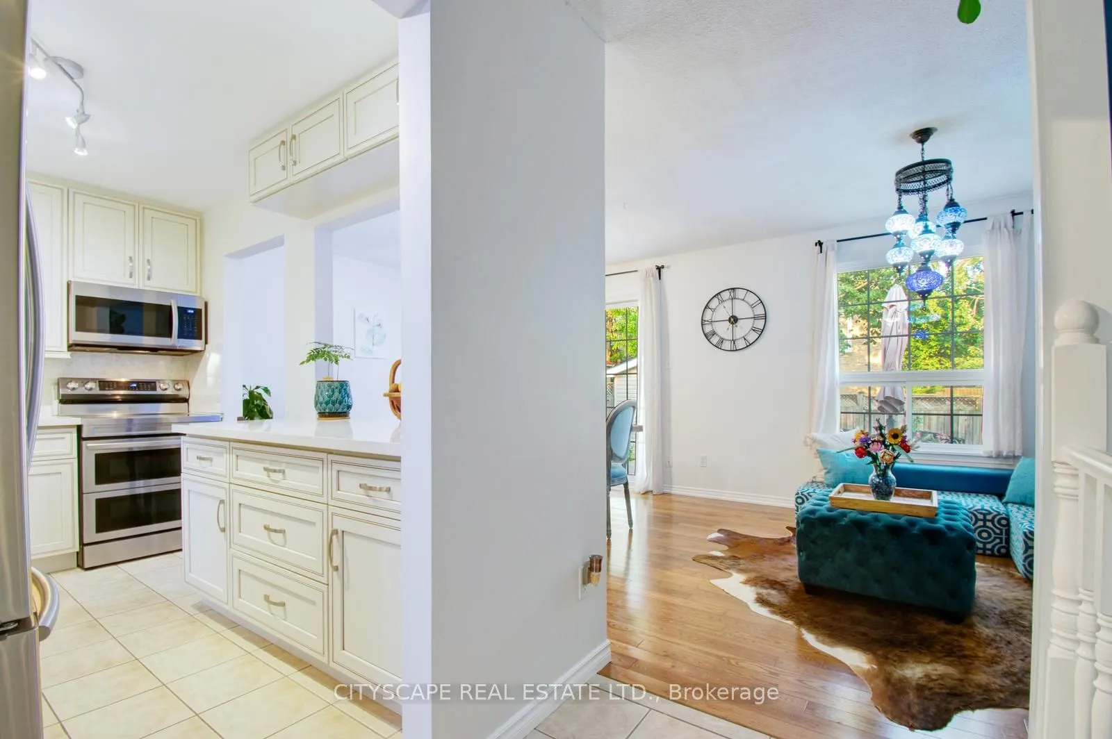 99 Berrisfield Crescent