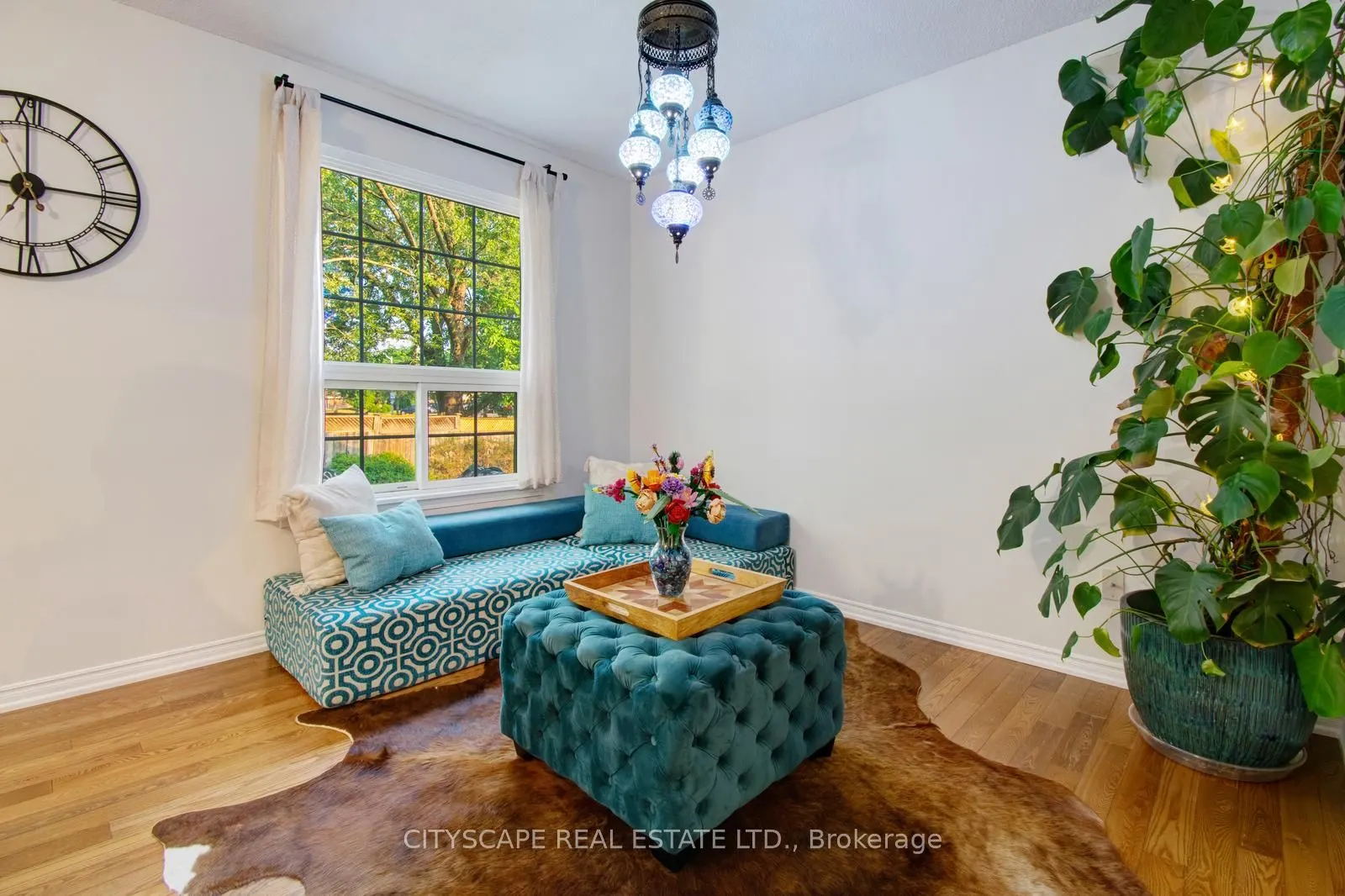 99 Berrisfield Crescent