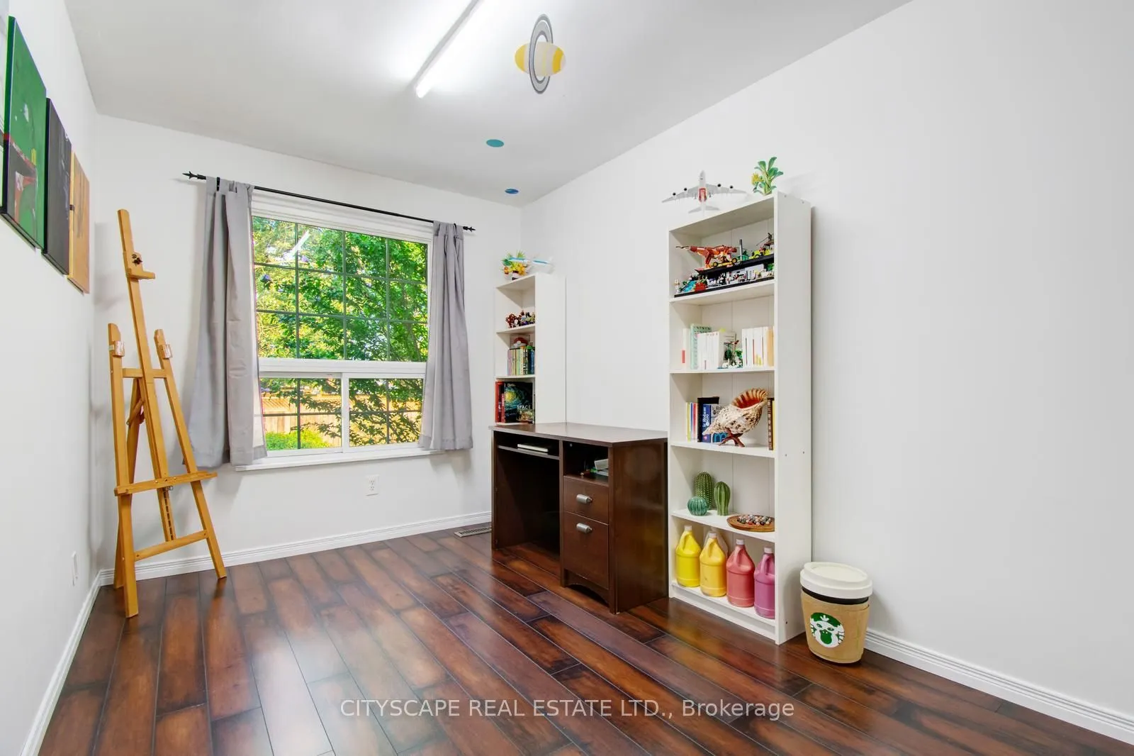 99 Berrisfield Crescent