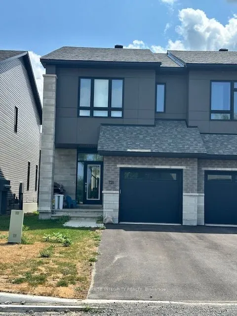 121 Bristol Crescent