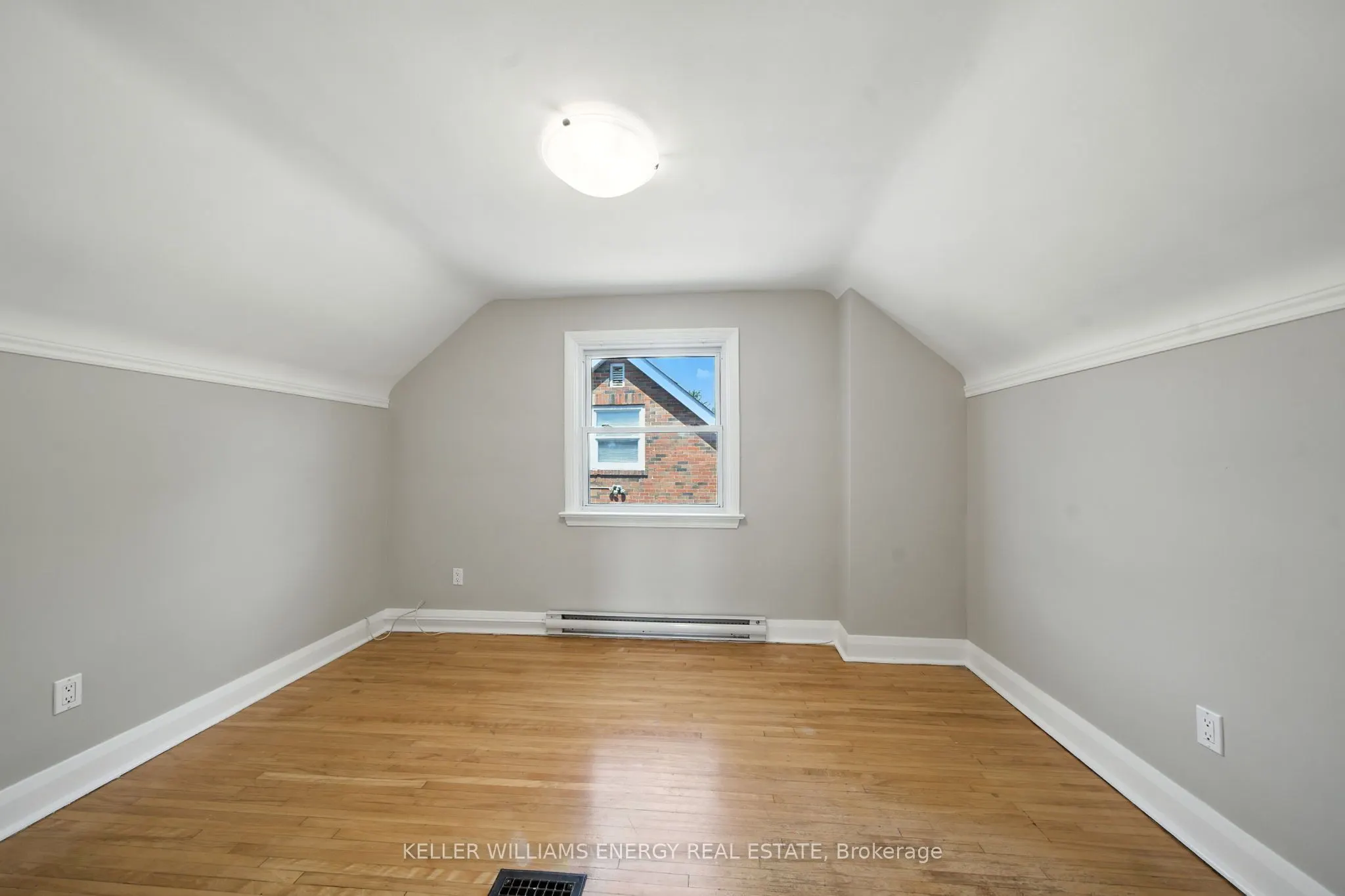 738 Snelgrove Road