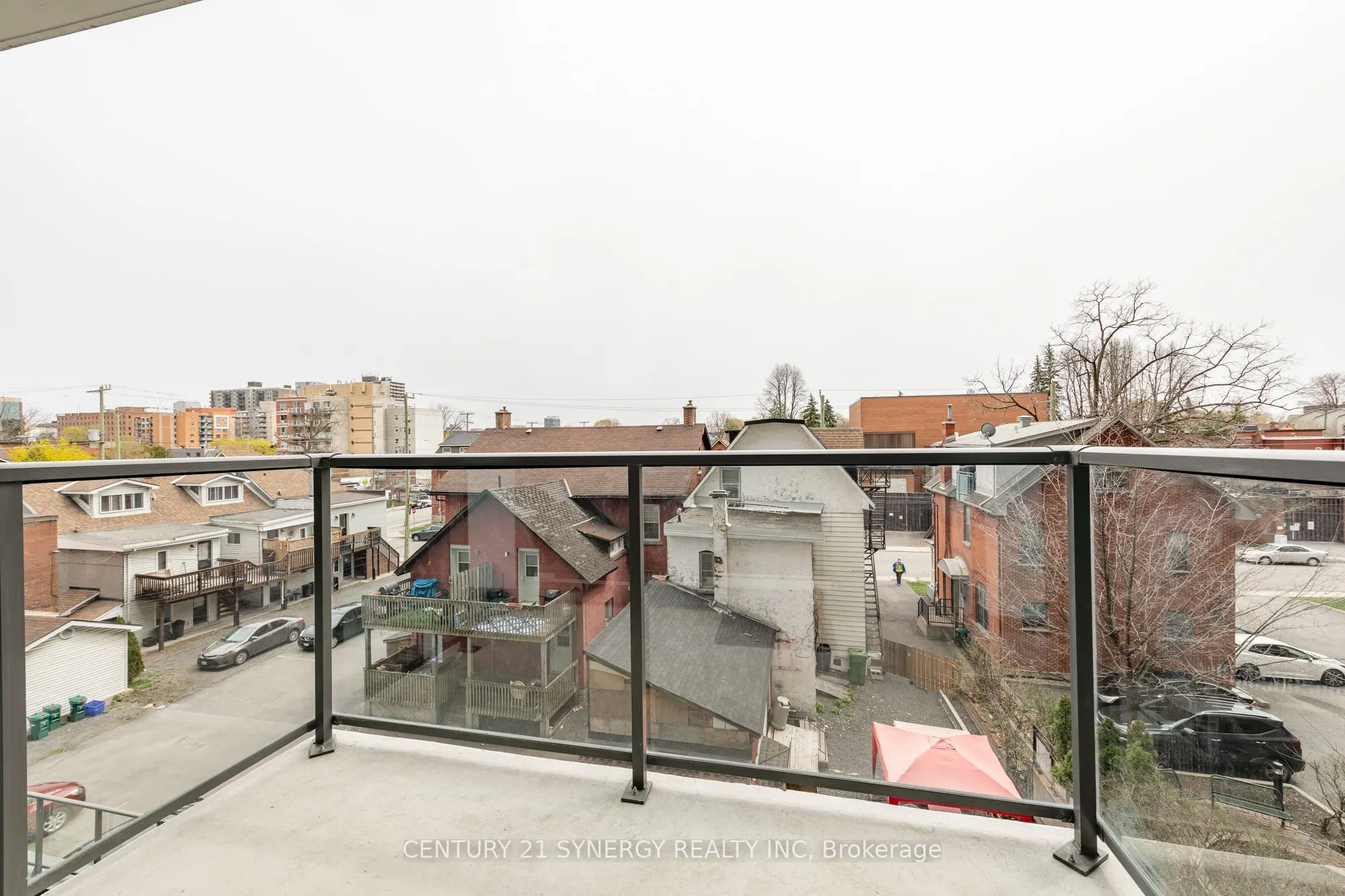224 Lyon Street N, #405
