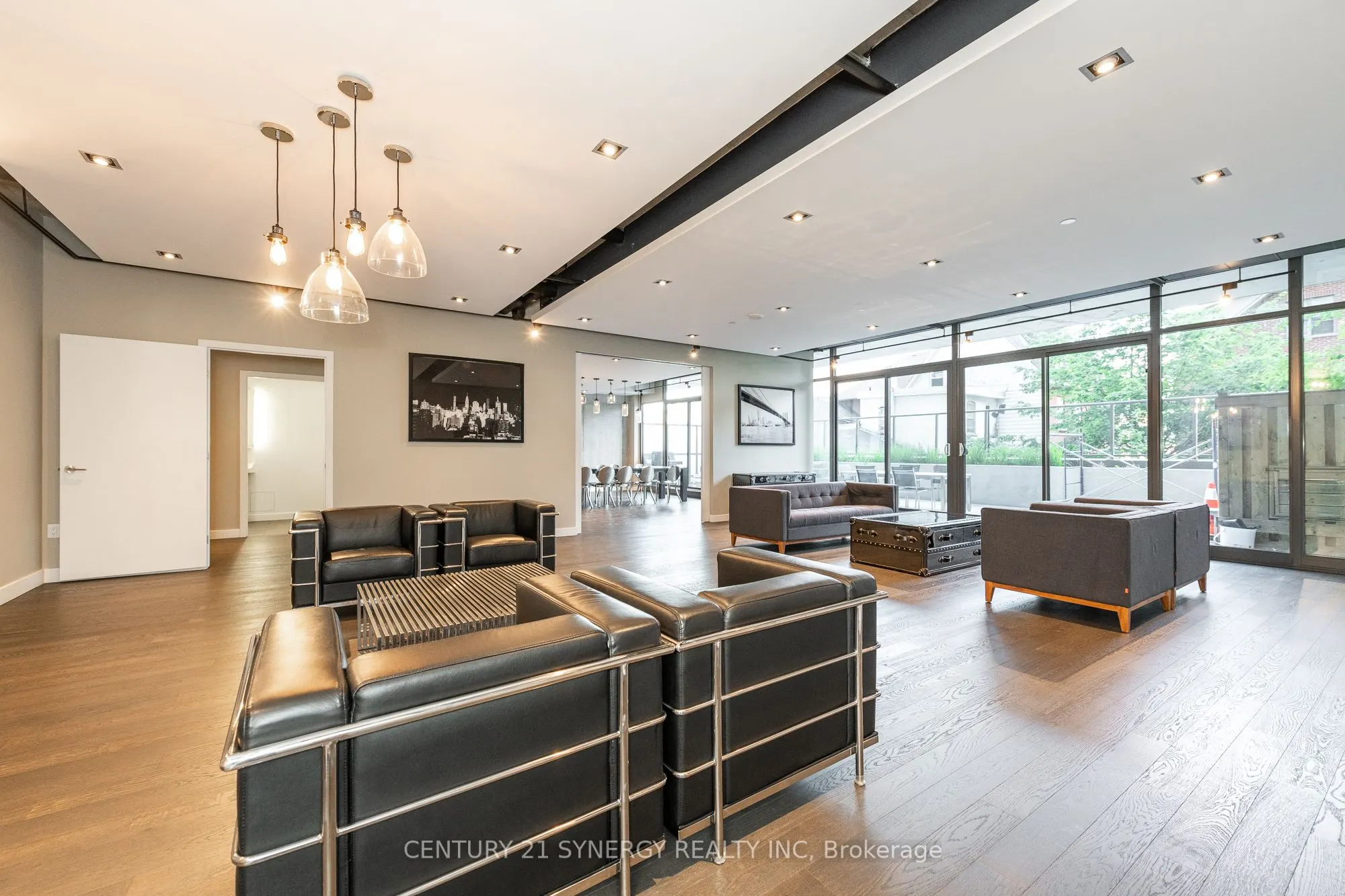 224 Lyon Street N, #405