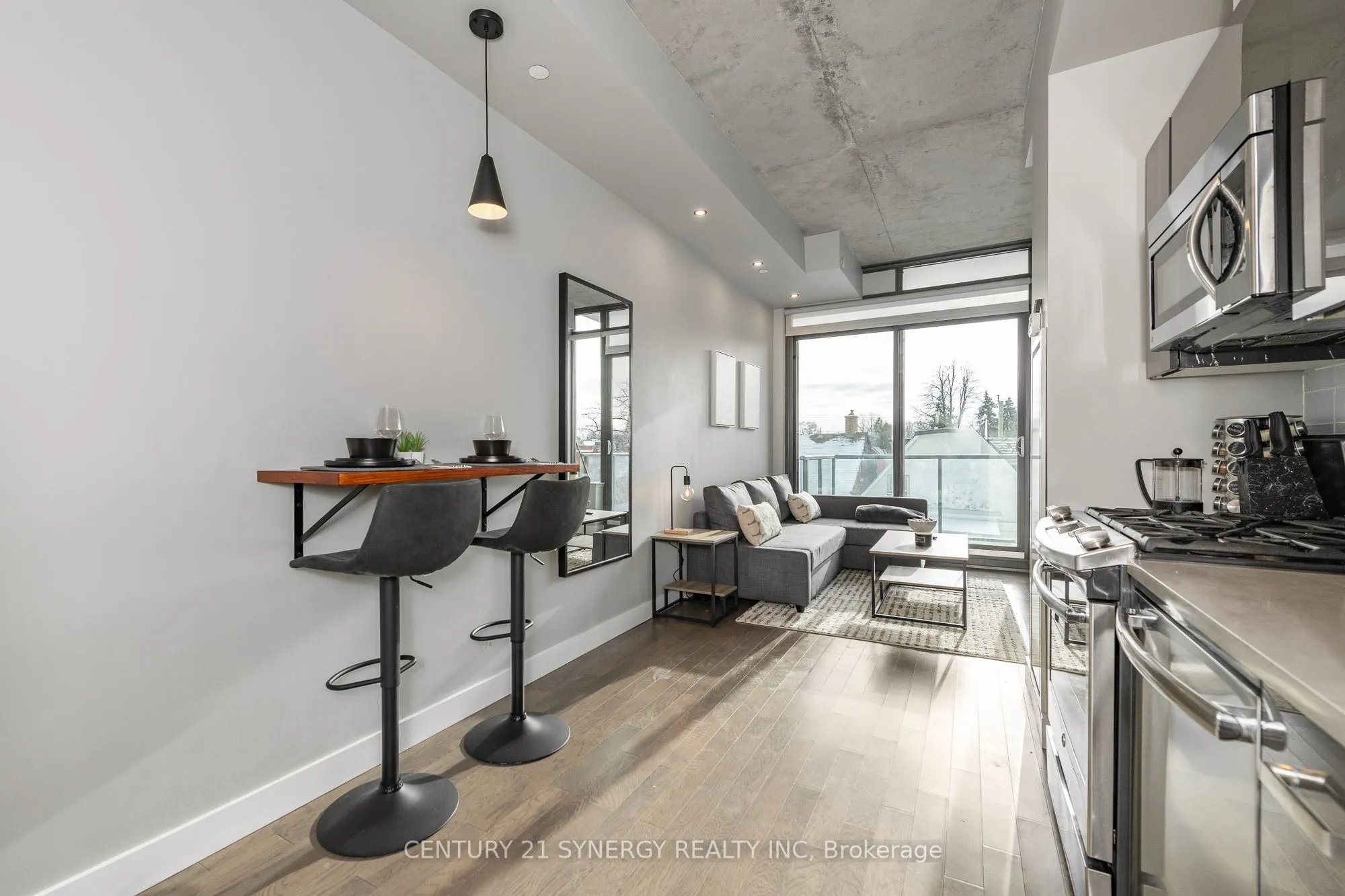 224 Lyon Street N, #405