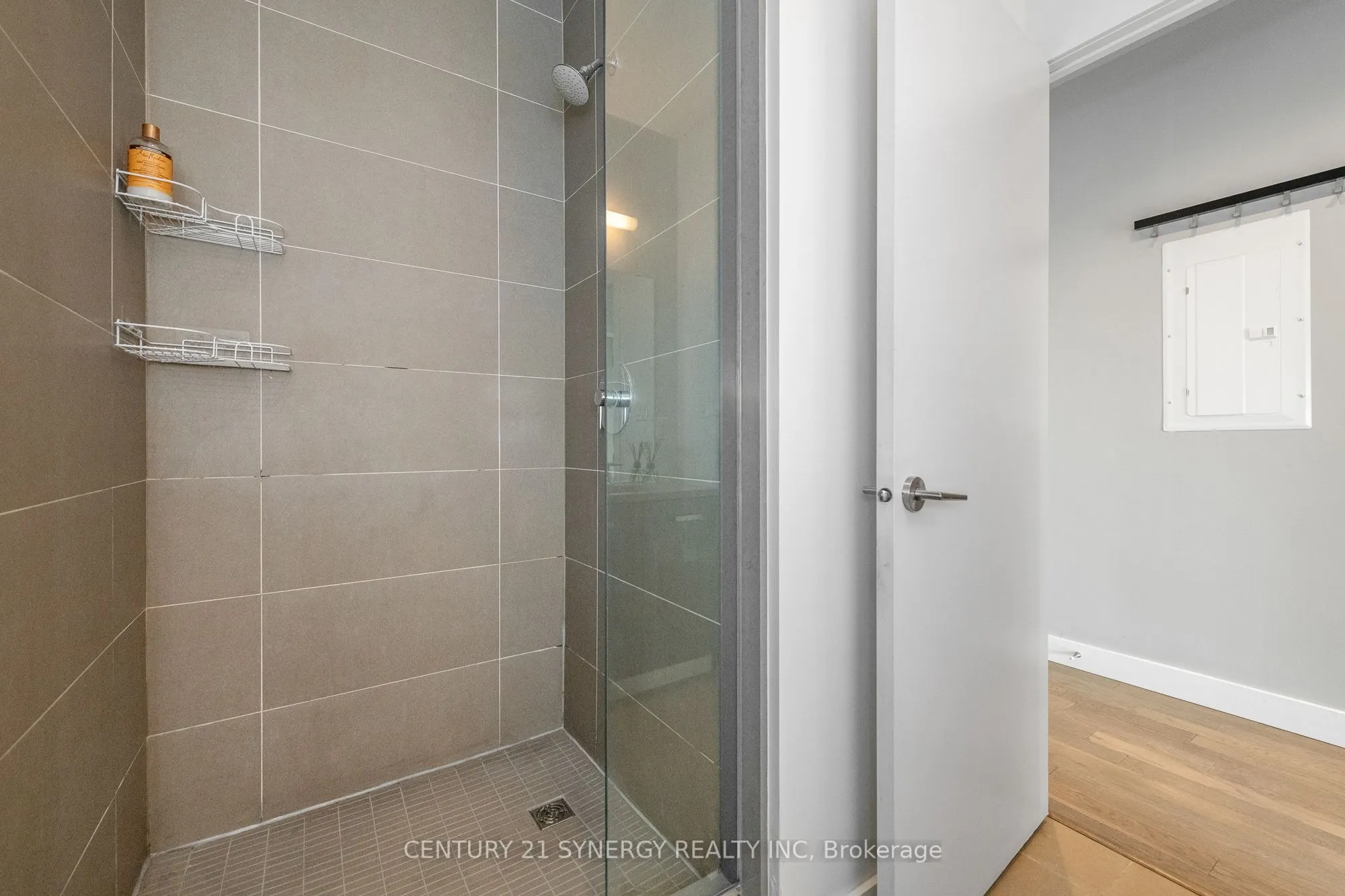 224 Lyon Street N, #405