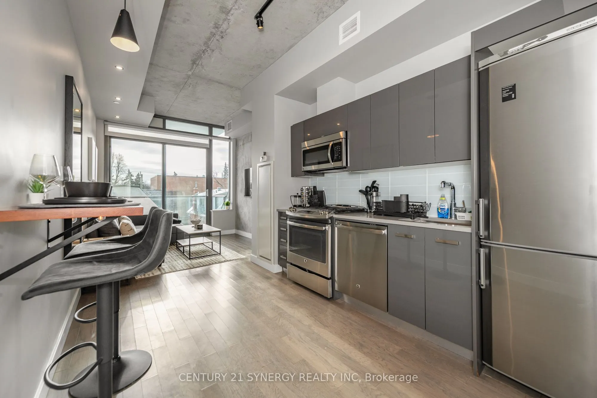 224 Lyon Street N, #405