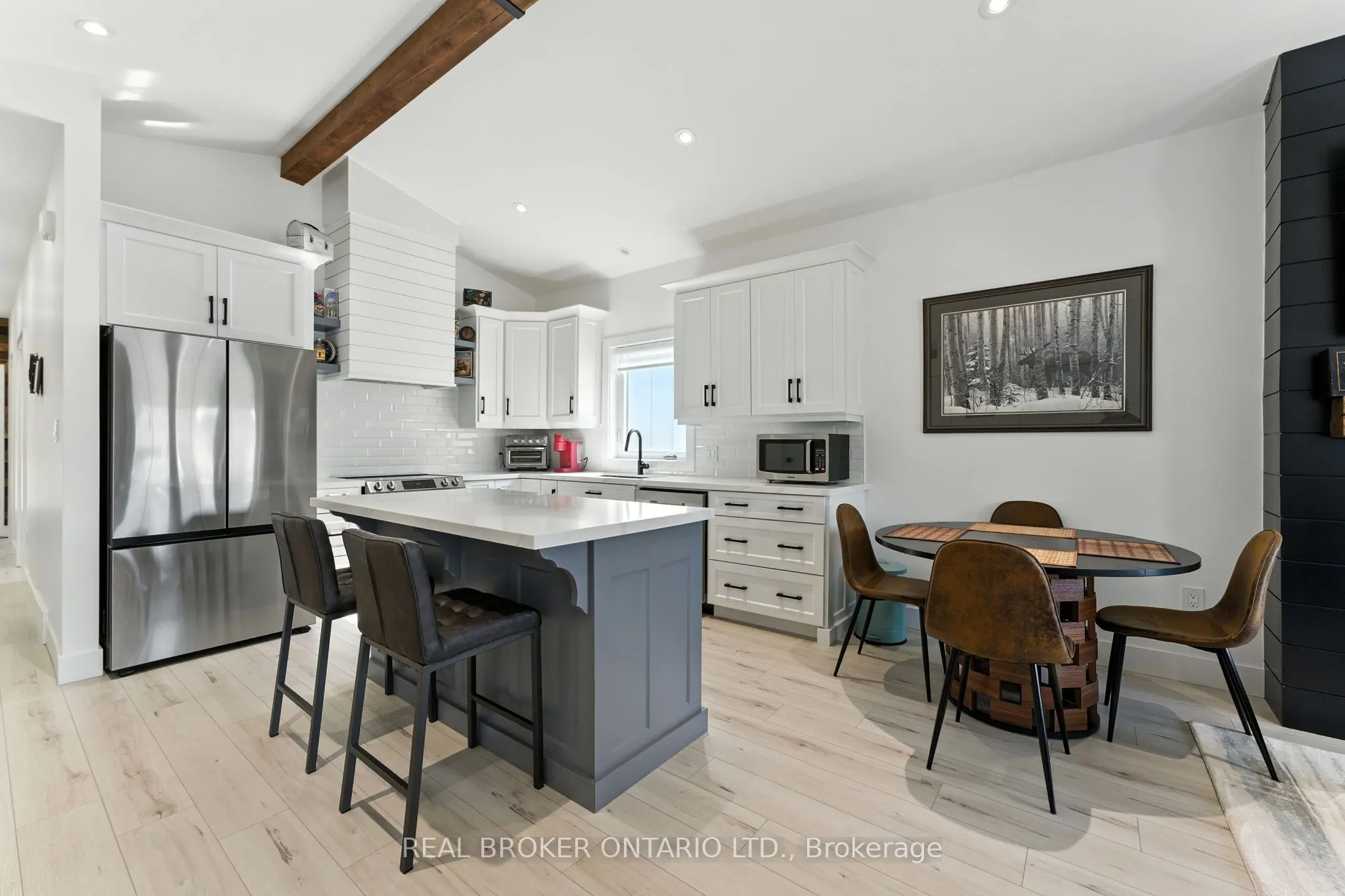 7 Macneil Court
