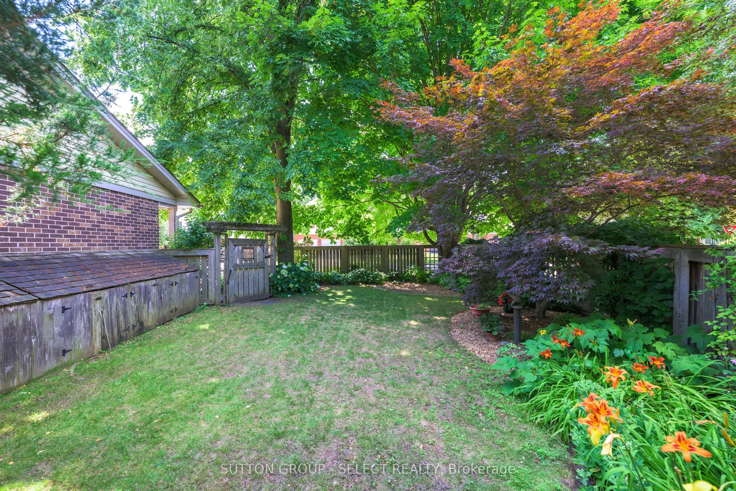 19 Spencer Crescent