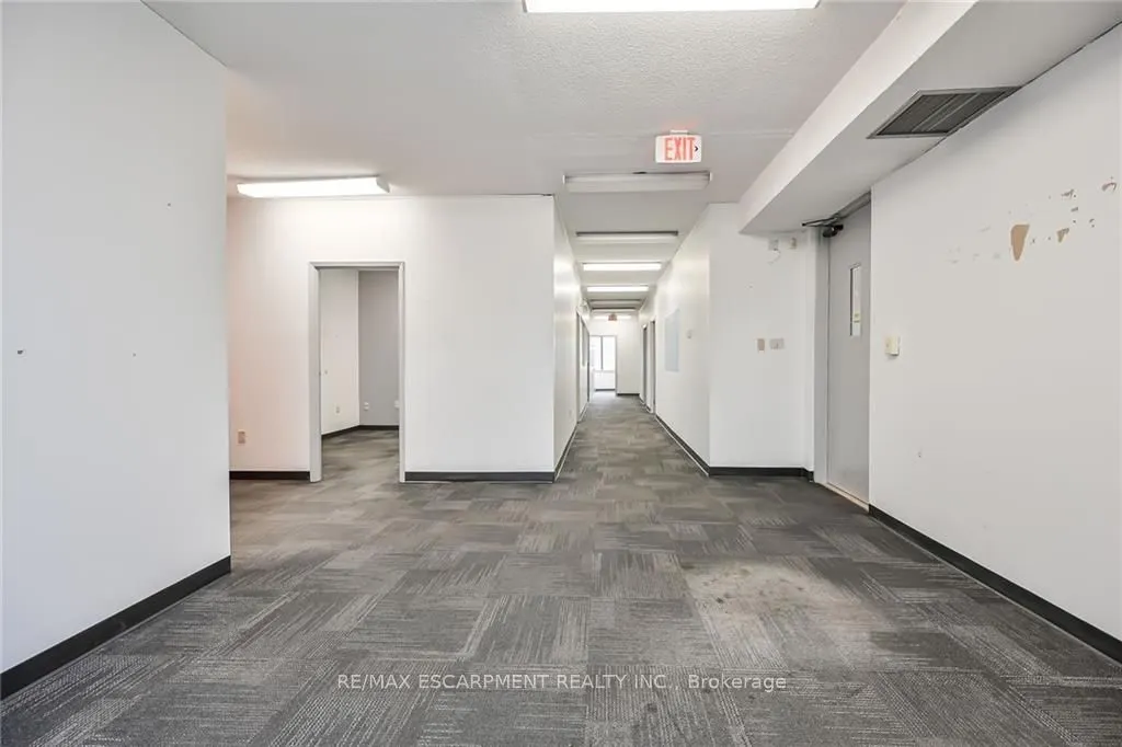 54 Centennial Parkway N