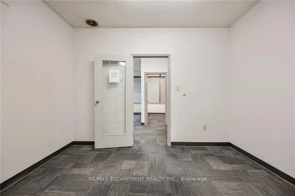 54 Centennial Parkway N