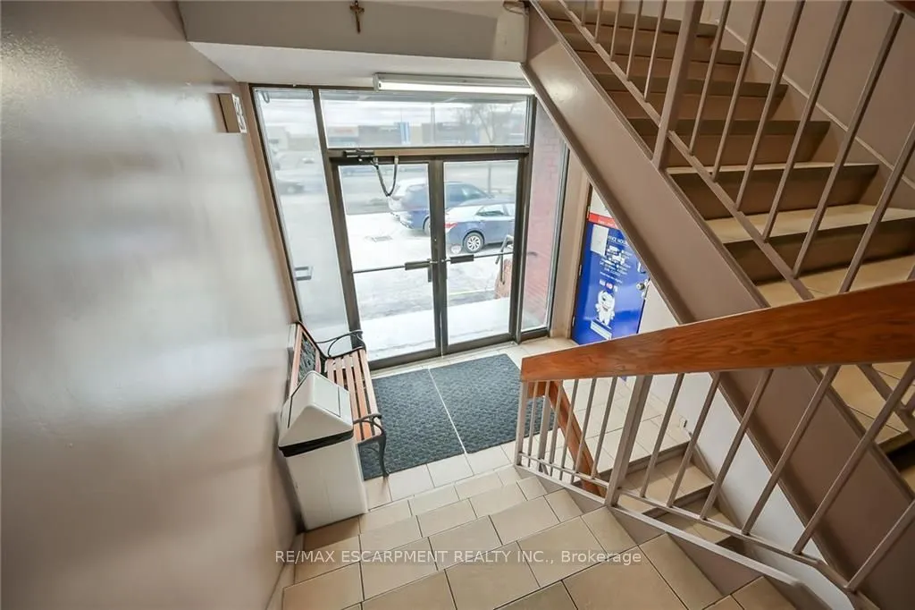 54 Centennial Parkway N