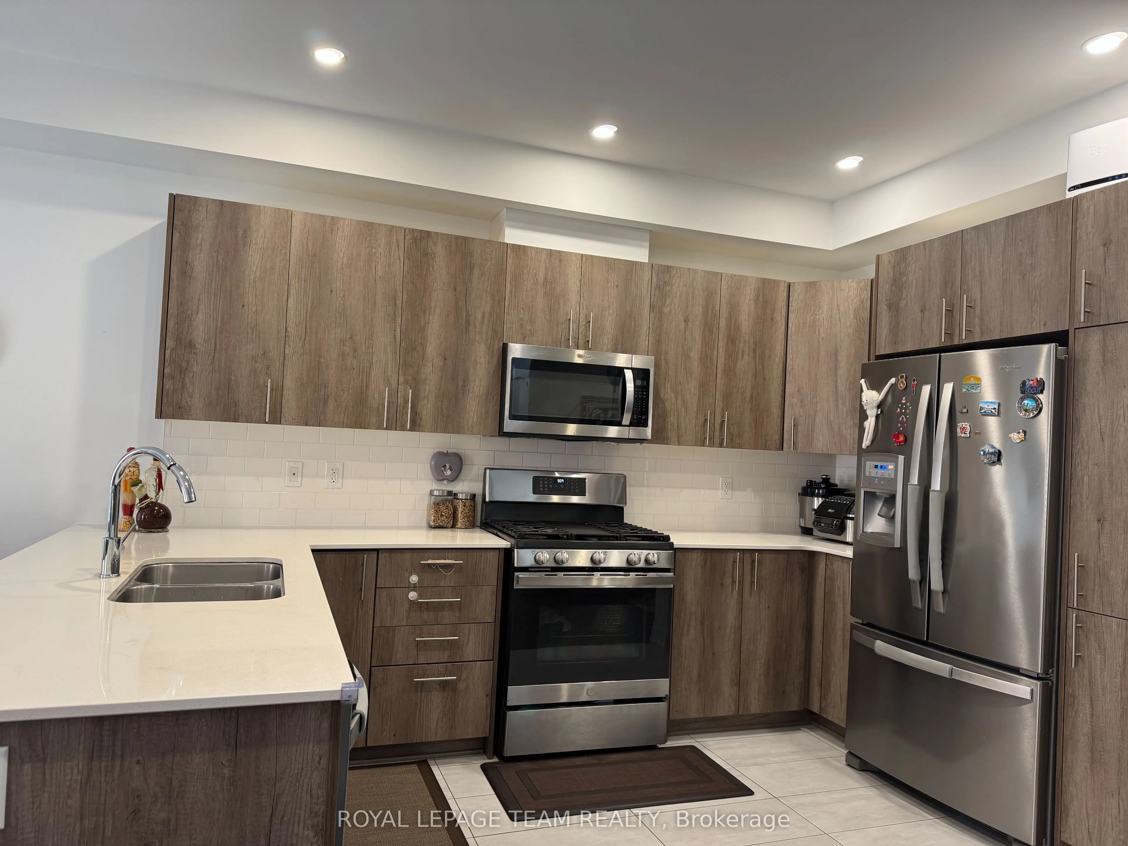 229 Zinnia Way