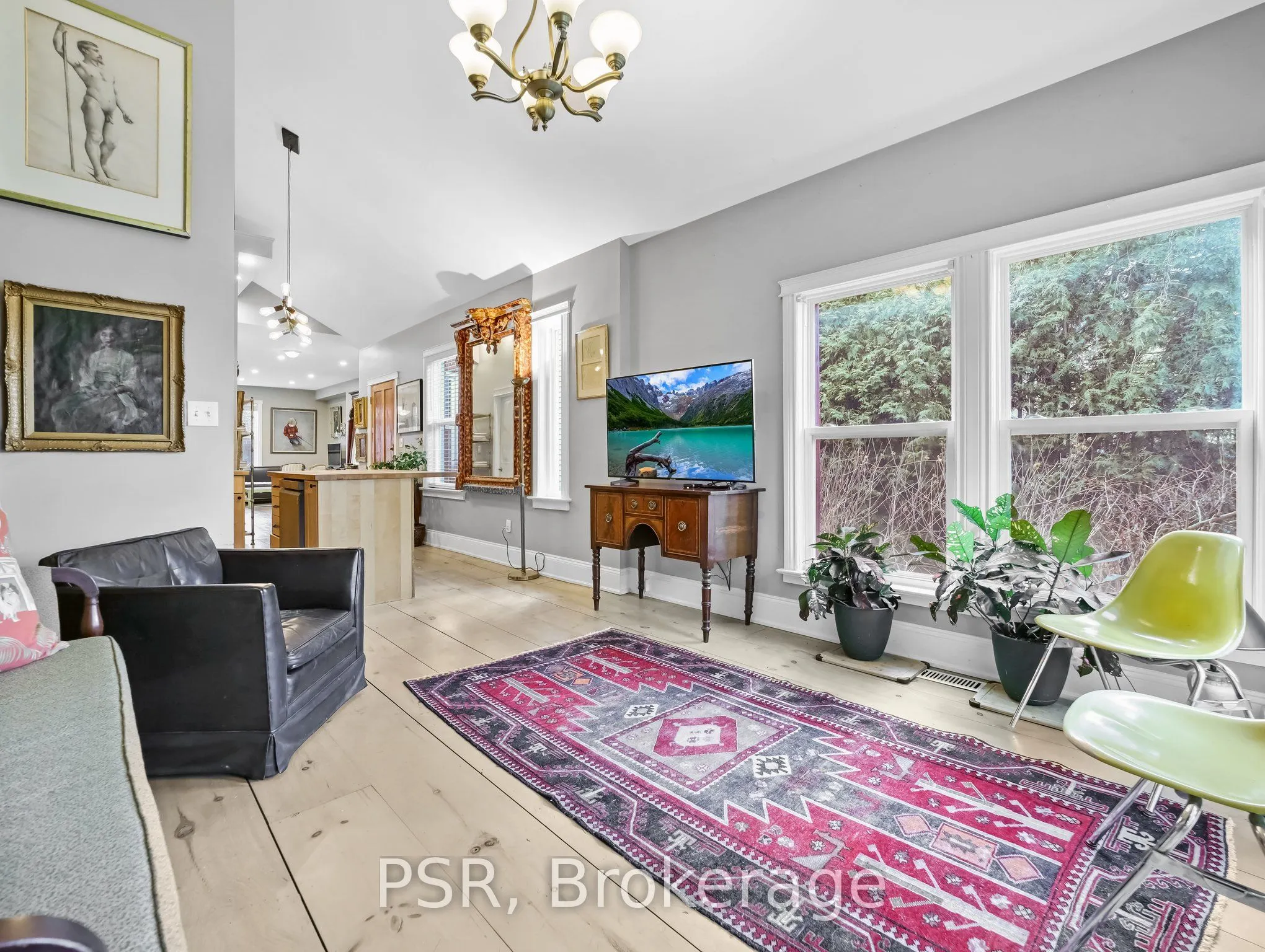 80 Ferrie Street W