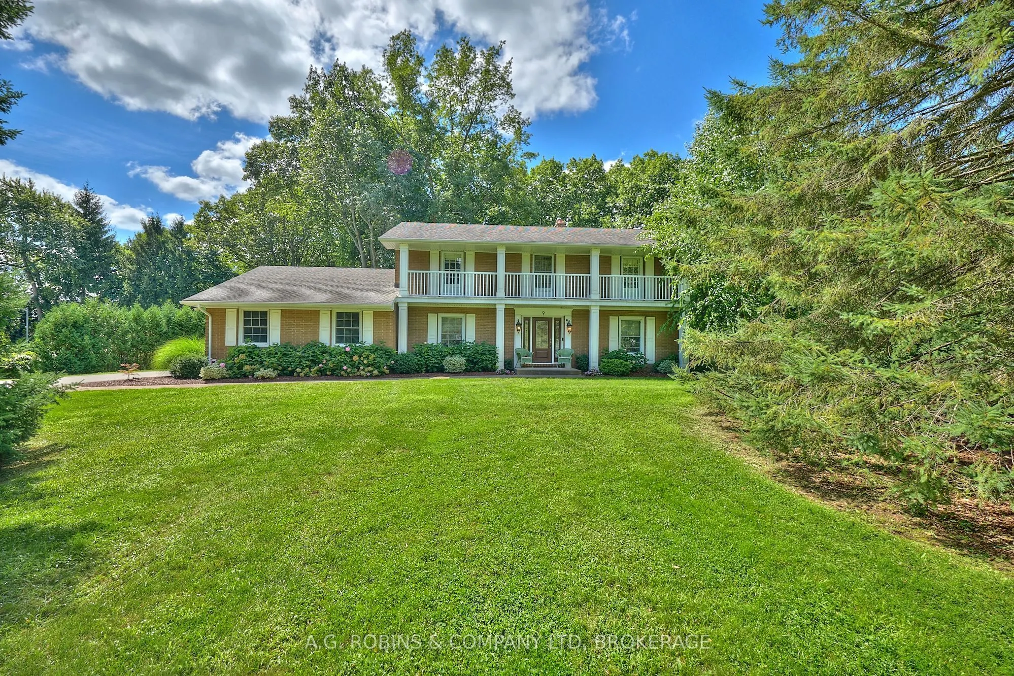 9 Terrace Heights Court